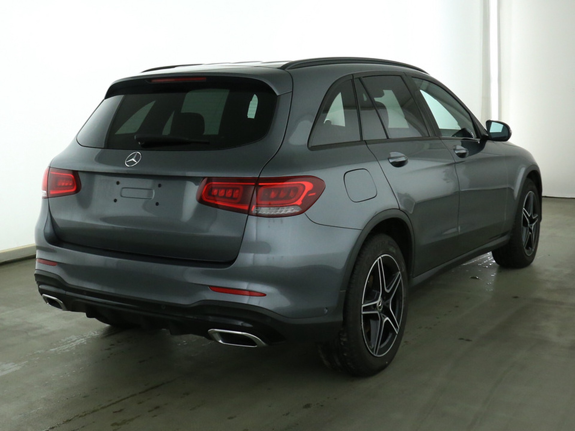 Mercedes-Benz GLC 200 4-M AMG Panorama/Night/Assistentiepakket/Airbalance Aut9 Foto 2