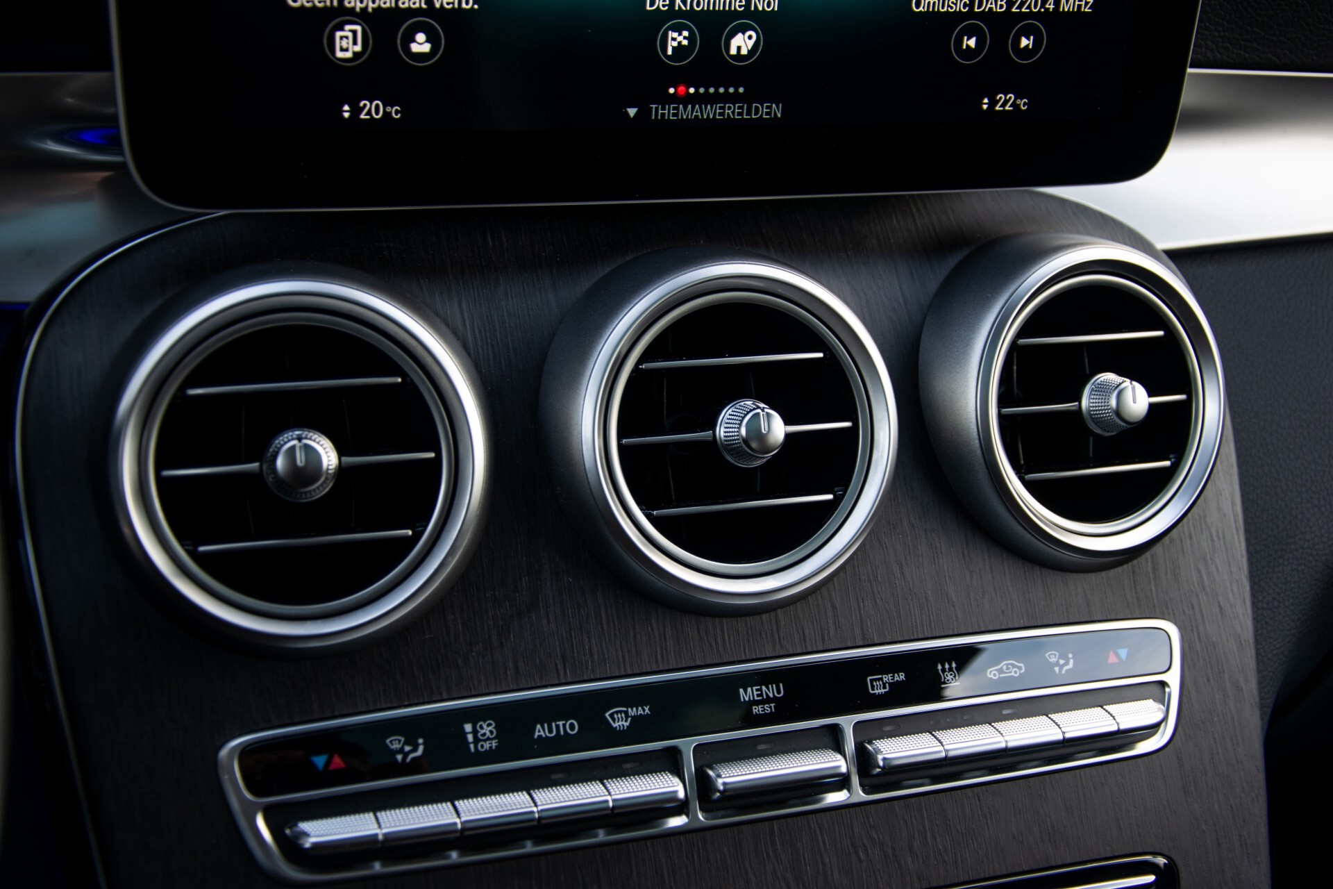 Mercedes-Benz GLC 220d 4-M AMG Panorama/Keyless/Burmester/Night/Assistentie/Standkachel/20" Aut9 Foto 18