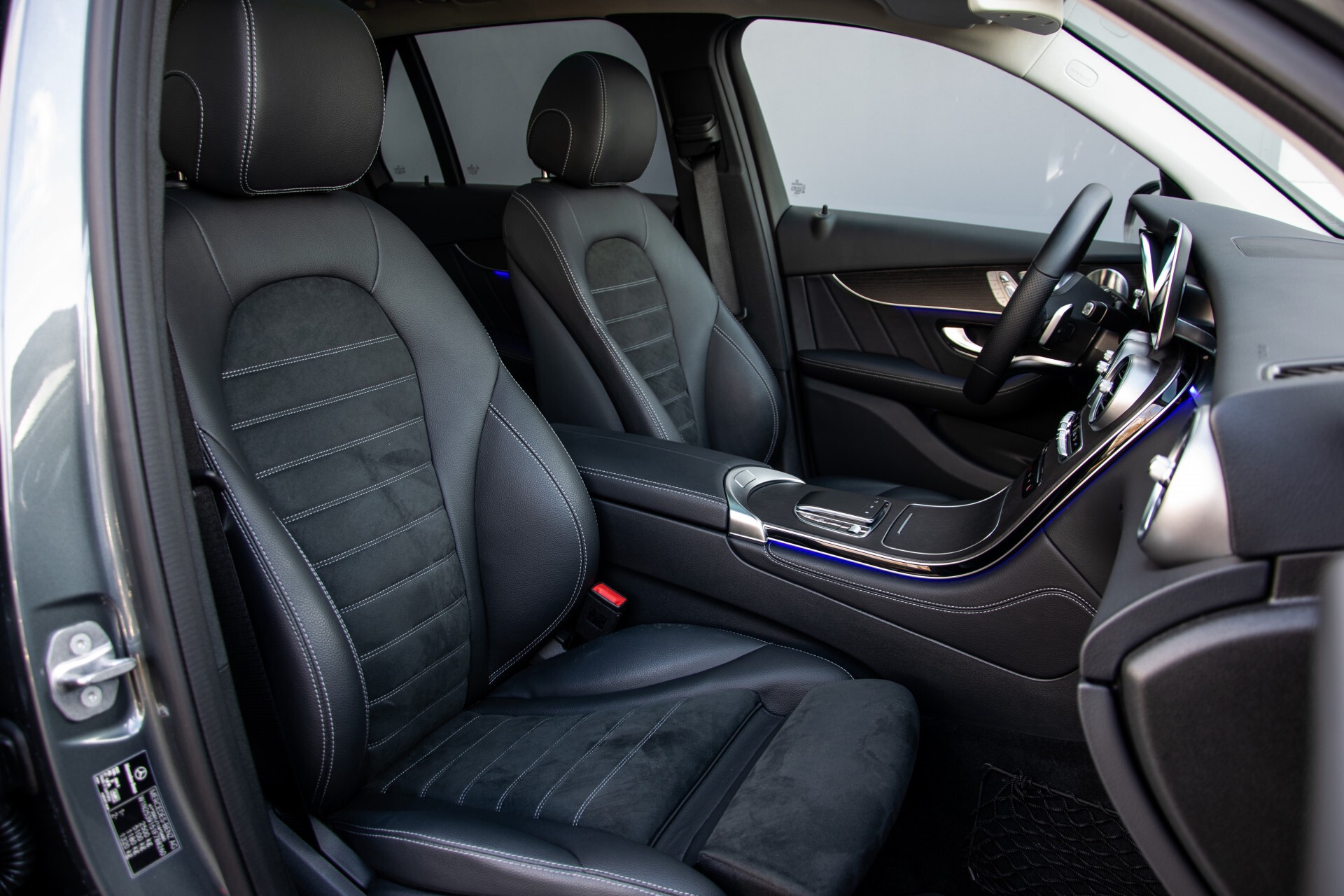 Mercedes-Benz GLC 220d 4-M AMG Panorama/Keyless/Burmester/Night/Assistentie/Standkachel/20" Aut9 Foto 3