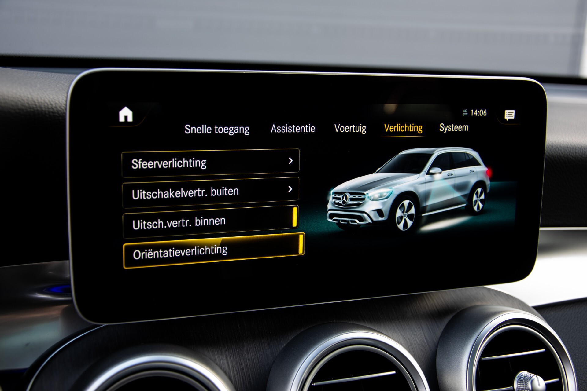 Mercedes-Benz GLC 220d 4-M AMG Panorama/Keyless/Burmester/Night/Assistentie/Standkachel/20" Aut9 Foto 39