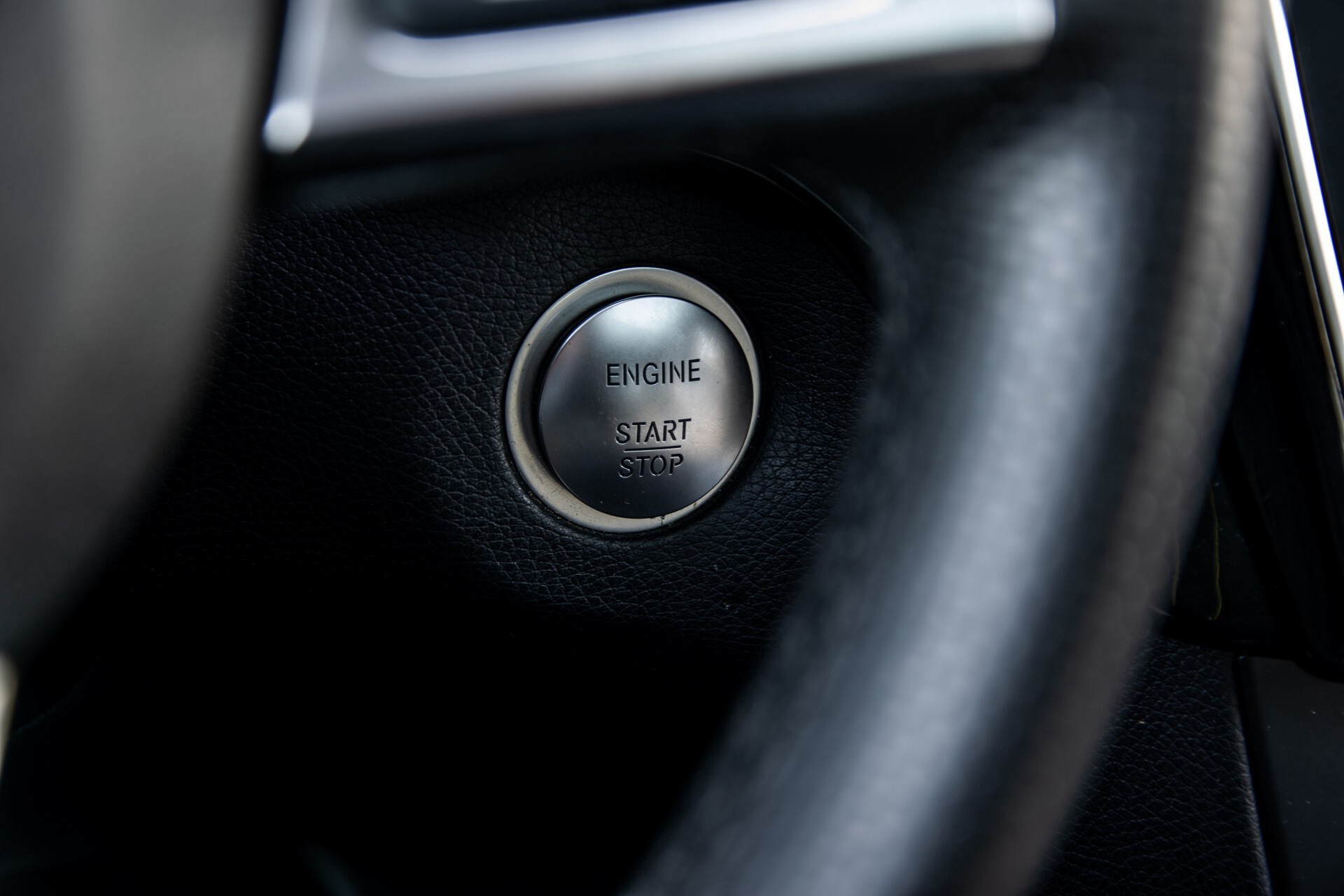 Mercedes-Benz GLE 43 AMG 4-M Active Curve System/Distronic/Panorama/22" Aut9 Foto 19