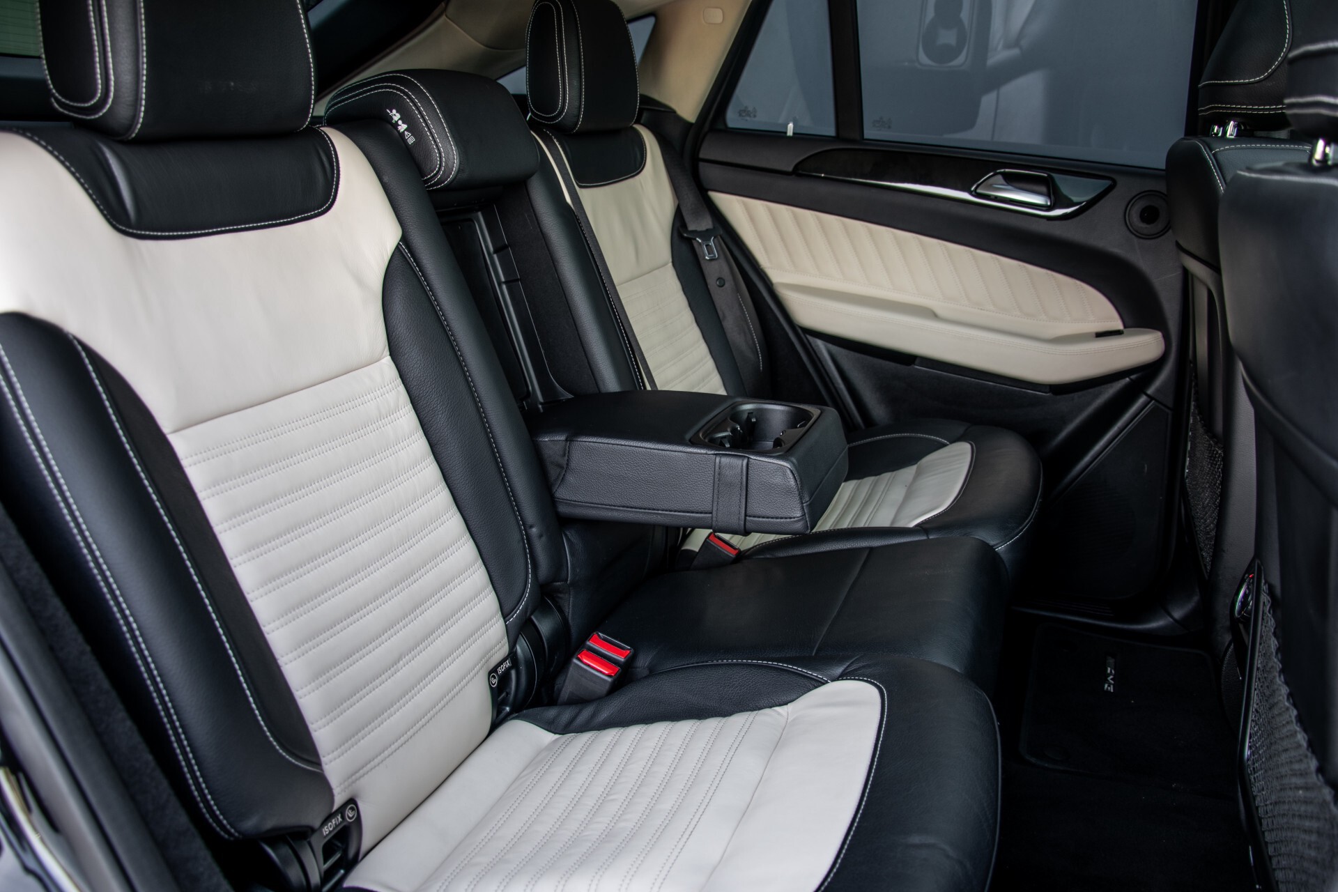 Mercedes-Benz GLE 43 AMG 4-M Active Curve System/Distronic/Panorama/22" Aut9 Foto 5