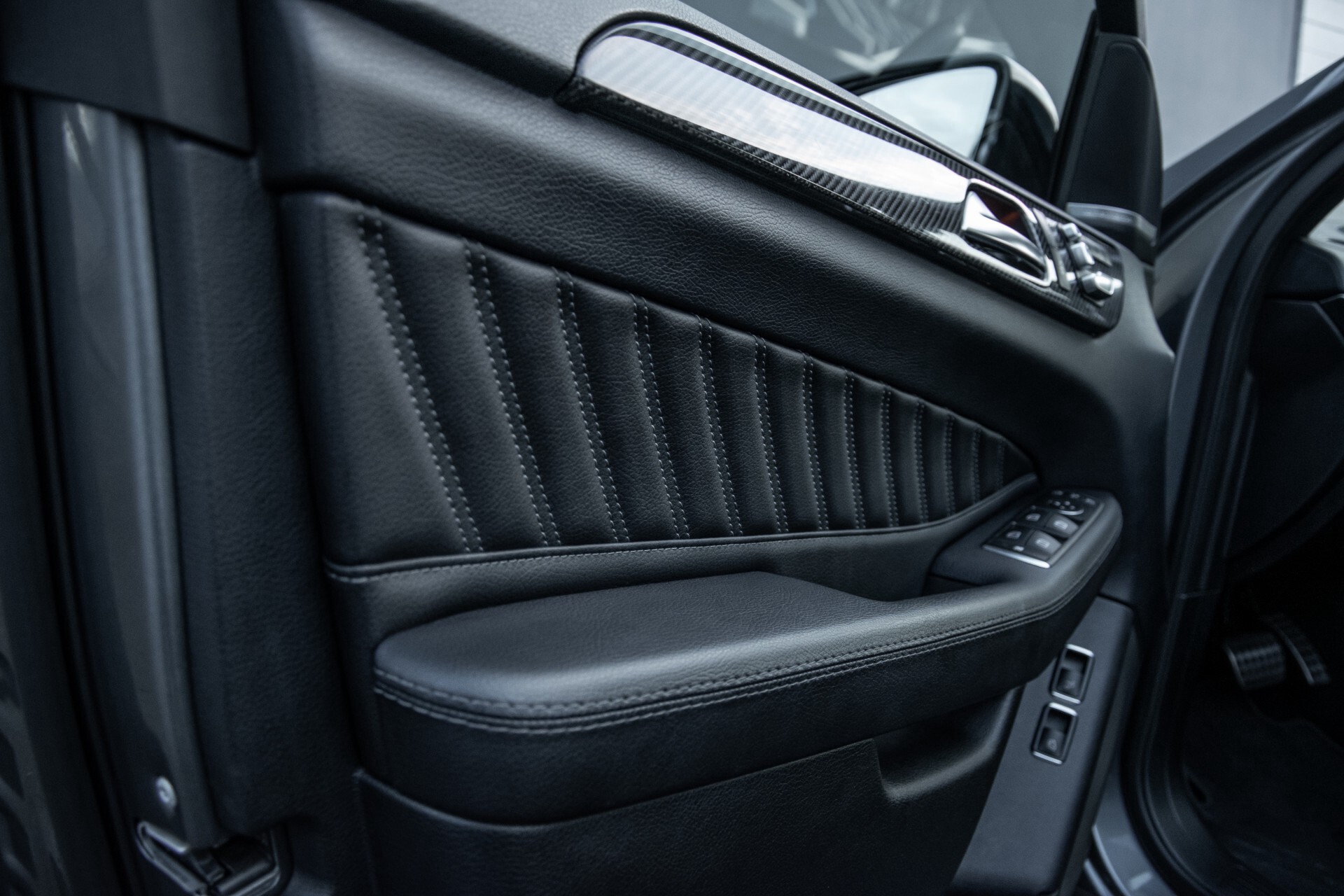 Mercedes-Benz GLE Coupé 350 d 4-M AMG Active Curve/22"/Carbon/Night/Harman-Kardon Aut9 Foto 36