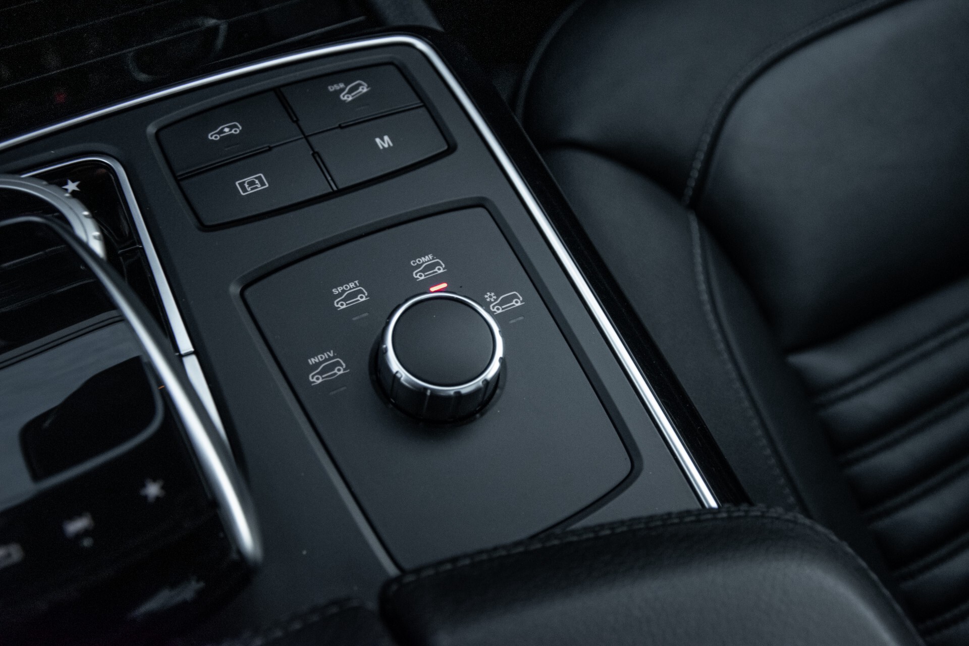 Mercedes-Benz GLE Coupé 350 d 4-M AMG Active Curve/22"/Carbon/Night/Harman-Kardon Aut9 Foto 44