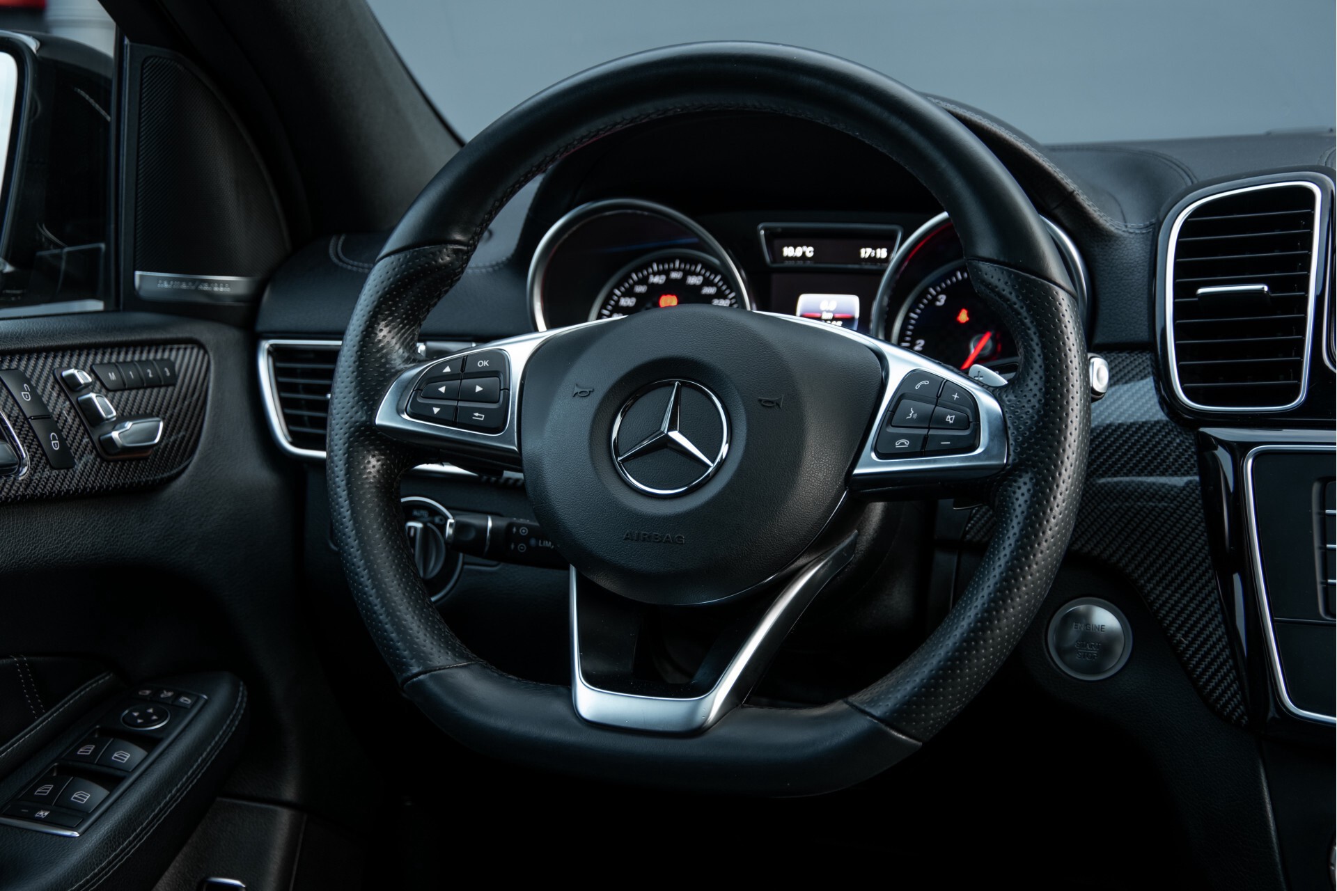 Mercedes-Benz GLE Coupé 350 d 4-M AMG Active Curve/22"/Carbon/Night/Harman-Kardon Aut9 Foto 7