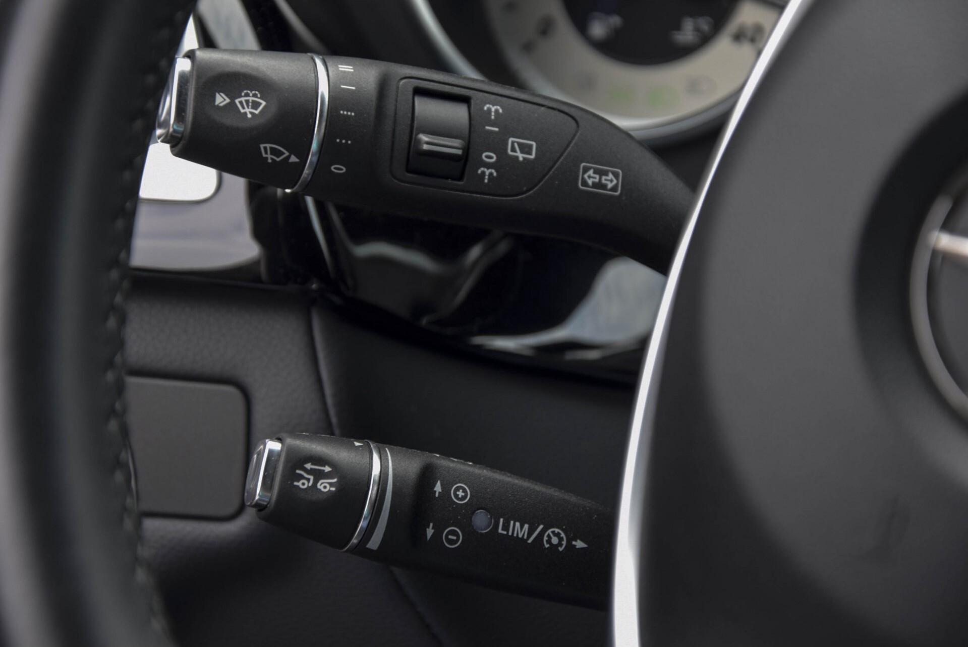 Mercedes-Benz CLS-Klasse Shooting Brake 350 Bluetec 4-M AMG Luchtvering/Distronic/Keyless-Go/360cam/Entertainment/19" Aut7 Foto 8