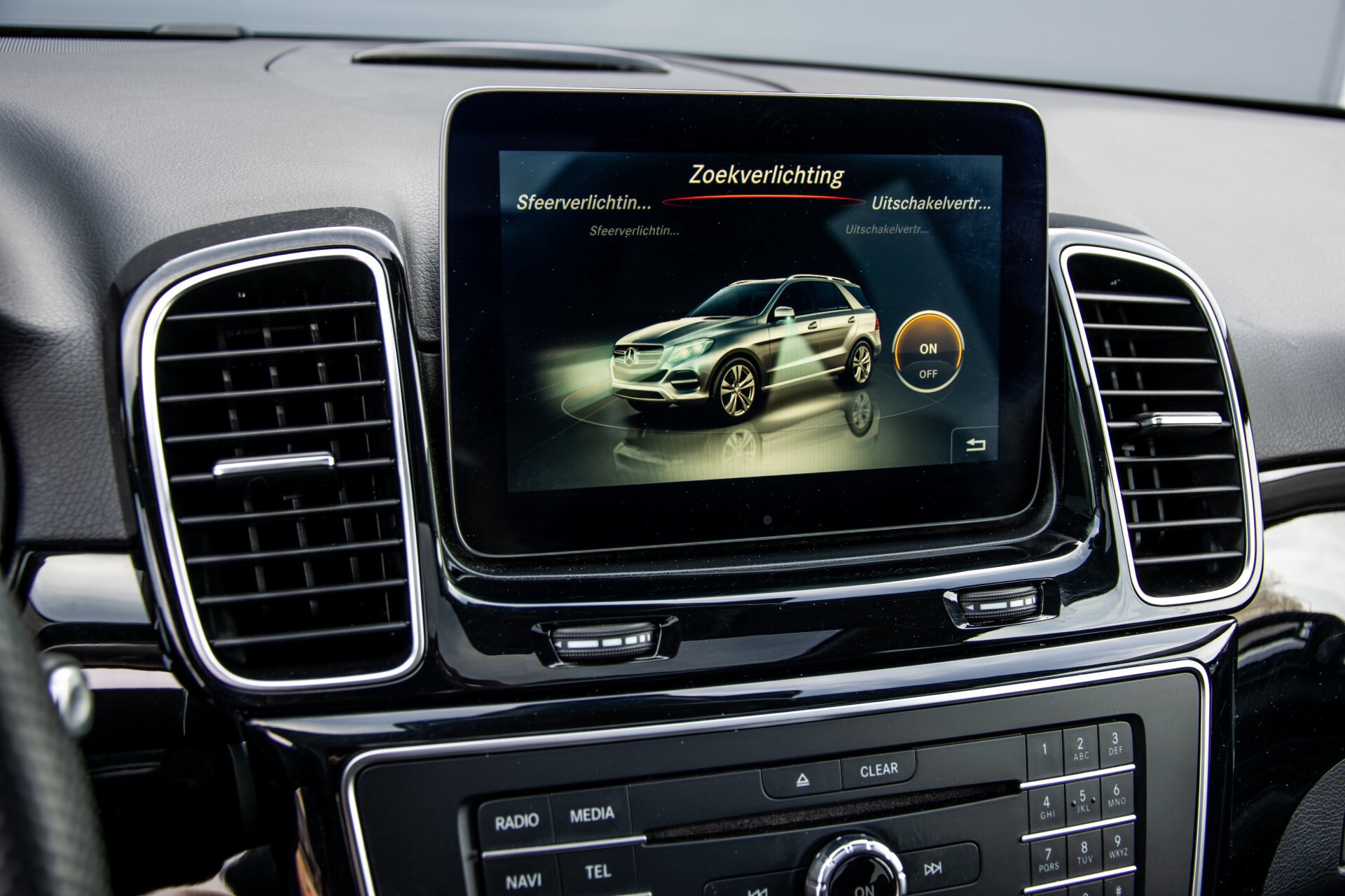 Mercedes-Benz GLE 350 d 4-M AMG Active Curve System/Panorama/Standkachel/Harman-Kardon/Trekhaak Aut9 Foto 27