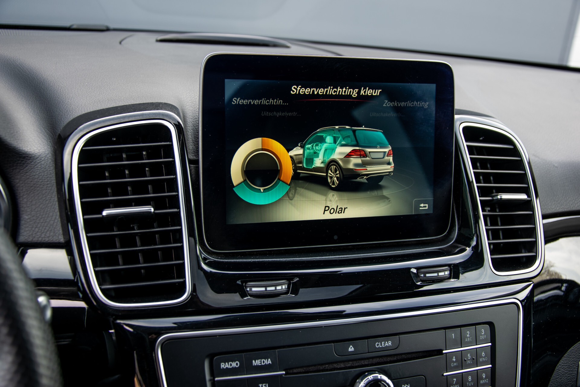 Mercedes-Benz GLE 350 d 4-M AMG Active Curve System/Panorama/Standkachel/Harman-Kardon/Trekhaak Aut9 Foto 29