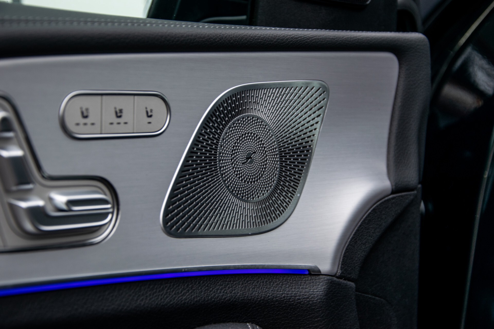 Mercedes-Benz GLE 450 4-M 7-Persoons AMG Massage/Rij-assist/Keyless/TV/360/Night/Trekhaak Aut9 Foto 31