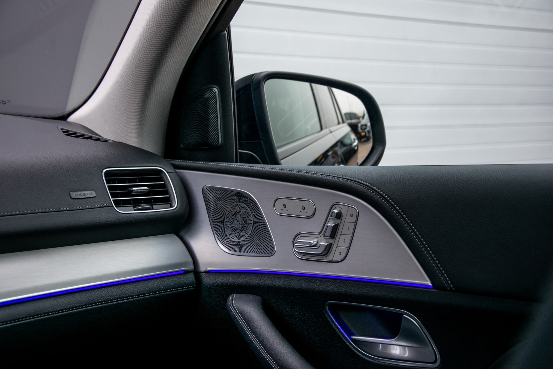 Mercedes-Benz GLE 450 4-M 7-Persoons AMG Massage/Rij-assist/Keyless/TV/360/Night/Trekhaak Aut9 Foto 41