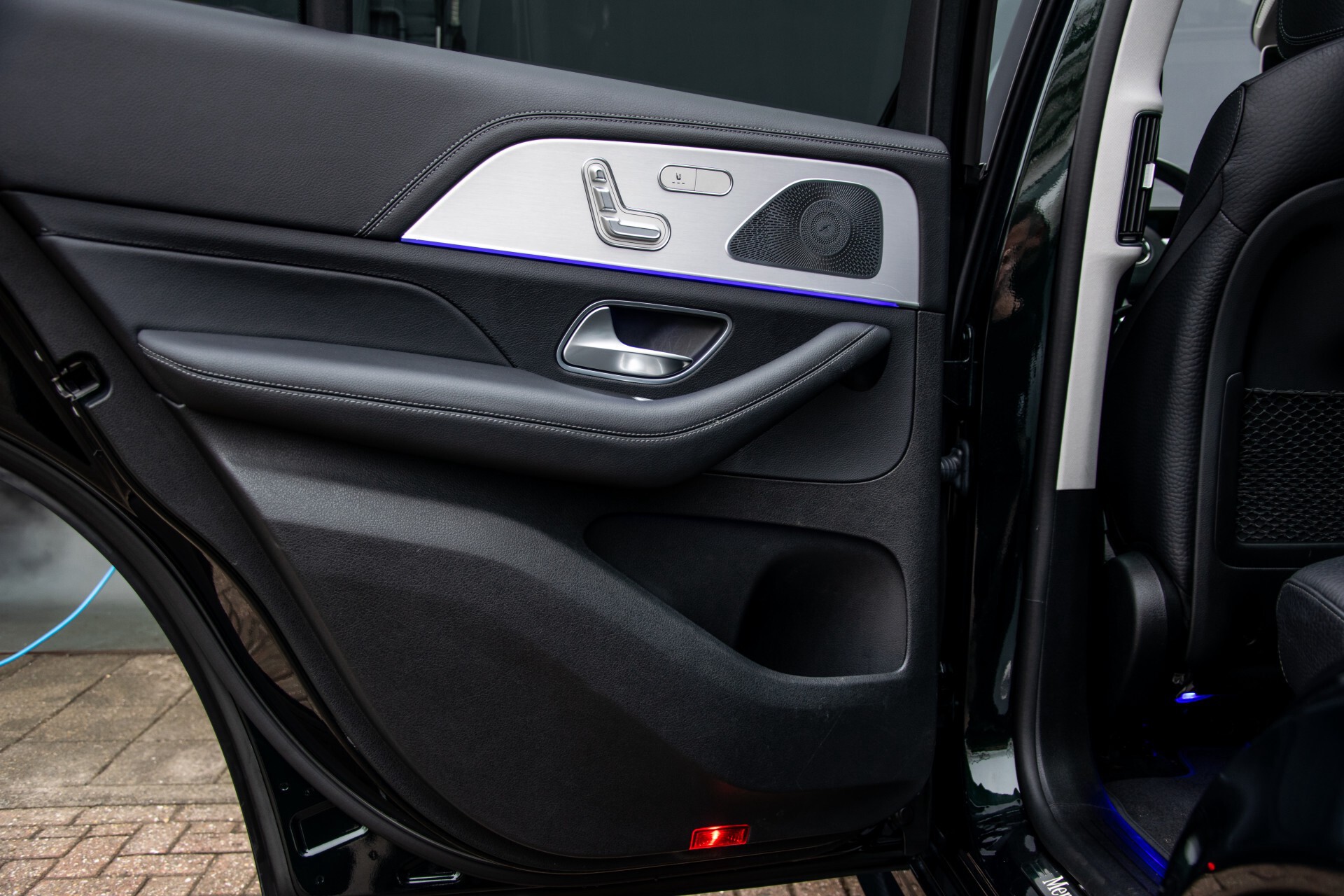 Mercedes-Benz GLE 450 4-M 7-Persoons AMG Massage/Rij-assist/Keyless/TV/360/Night/Trekhaak Aut9 Foto 49