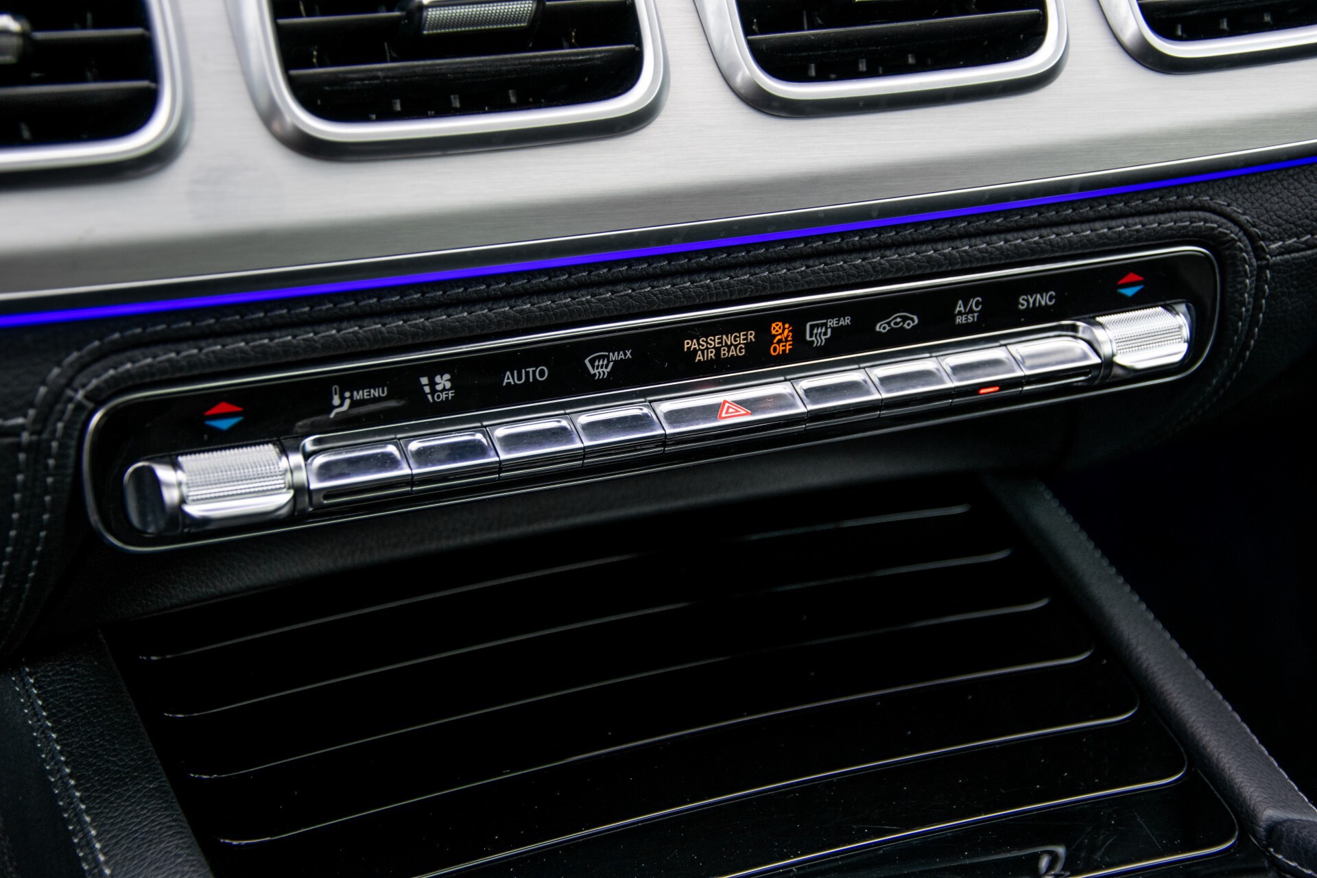 Mercedes-Benz GLE 450 4-M 7-Persoons AMG Massage/Rij-assist/Keyless/TV/360/Night/Trekhaak Aut9 Foto 53