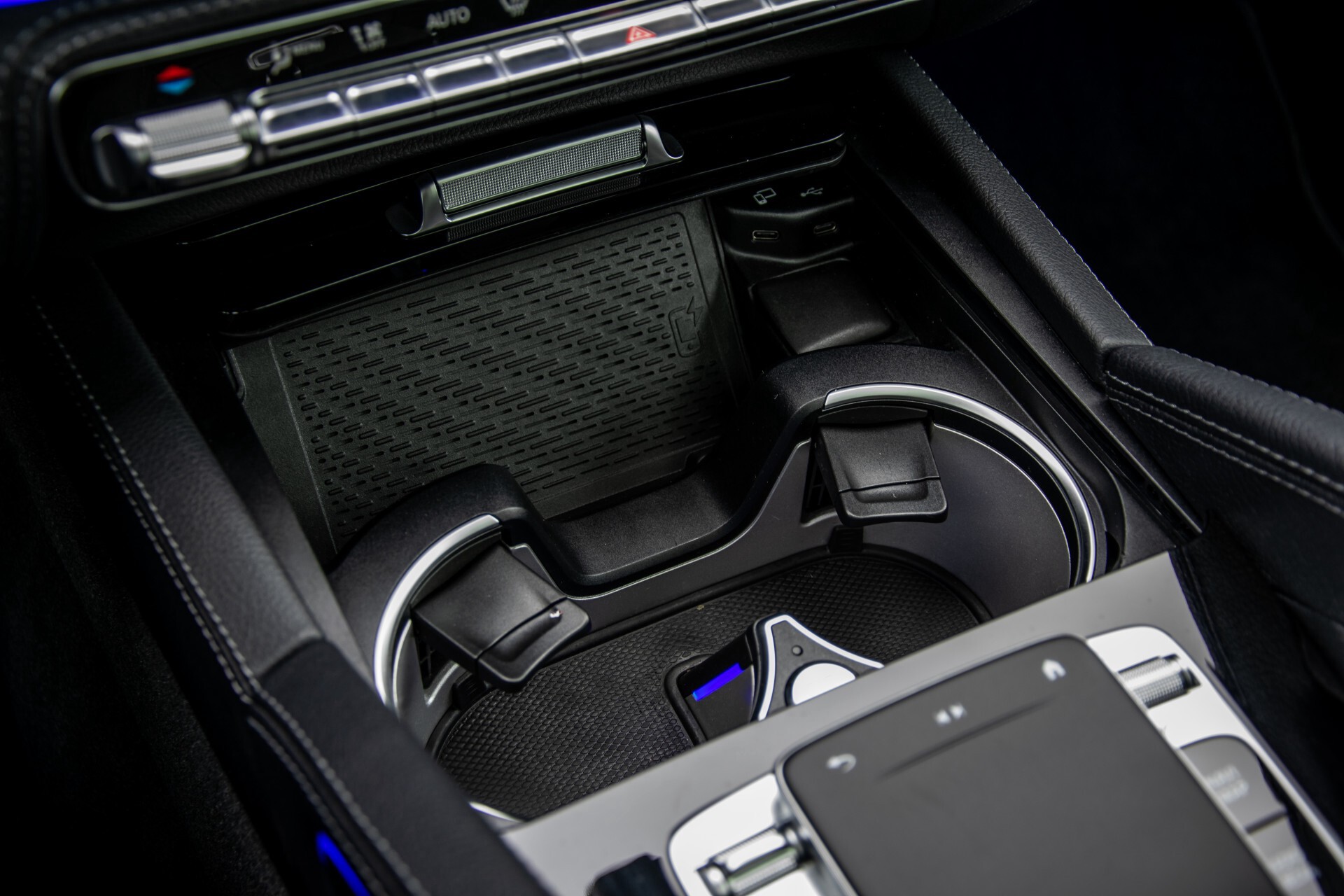 Mercedes-Benz GLE 450 4-M 7-Persoons AMG Massage/Rij-assist/Keyless/TV/360/Night/Trekhaak Aut9 Foto 61