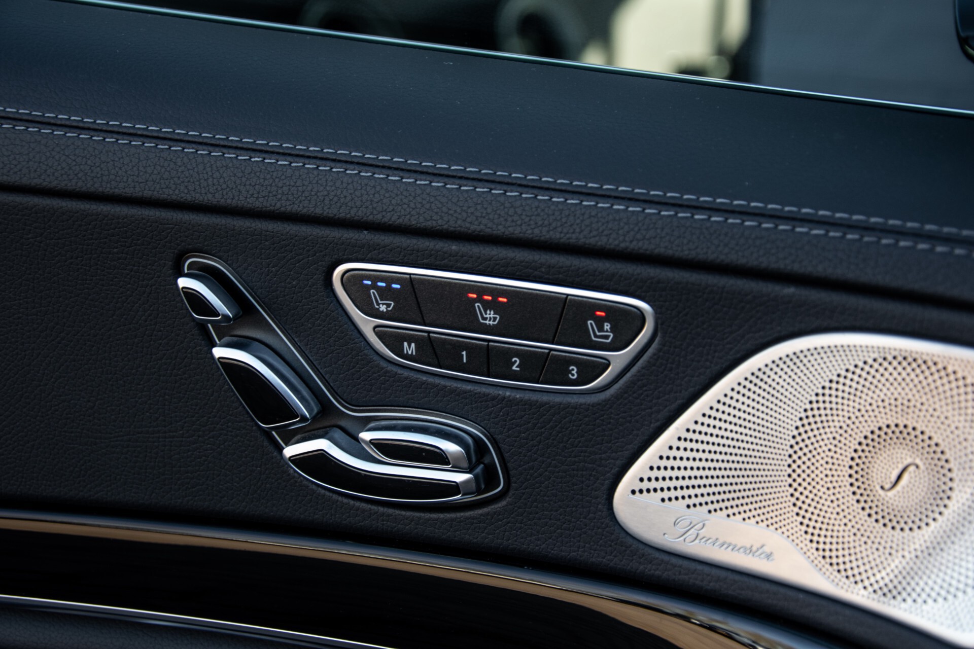 Mercedes-Benz S-Klasse 350d 4-M AMG Massage/Rij-assistentie/Keyless/Panorama/Nappa Aut9 Foto 27