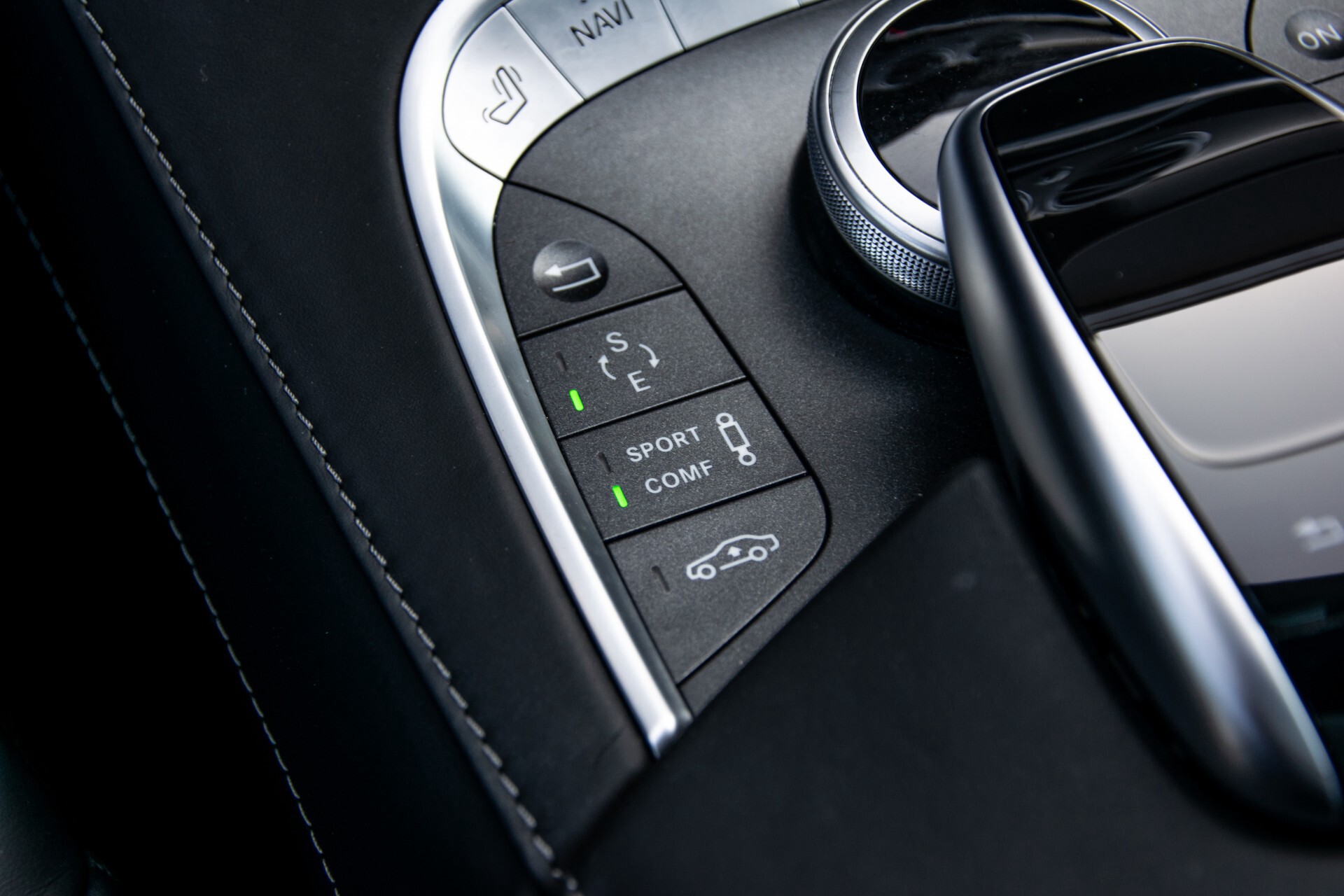 Mercedes-Benz S-Klasse 350d 4-M AMG Massage/Rij-assistentie/Keyless/Panorama/Nappa Aut9 Foto 47