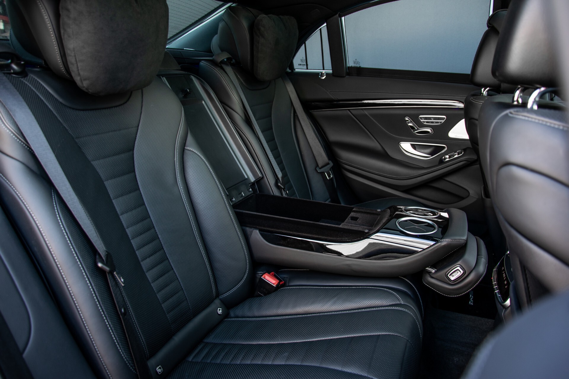 Mercedes-Benz S-Klasse 350d 4-M AMG Massage/Rij-assistentie/Keyless/Panorama/Nappa Aut9 Foto 5