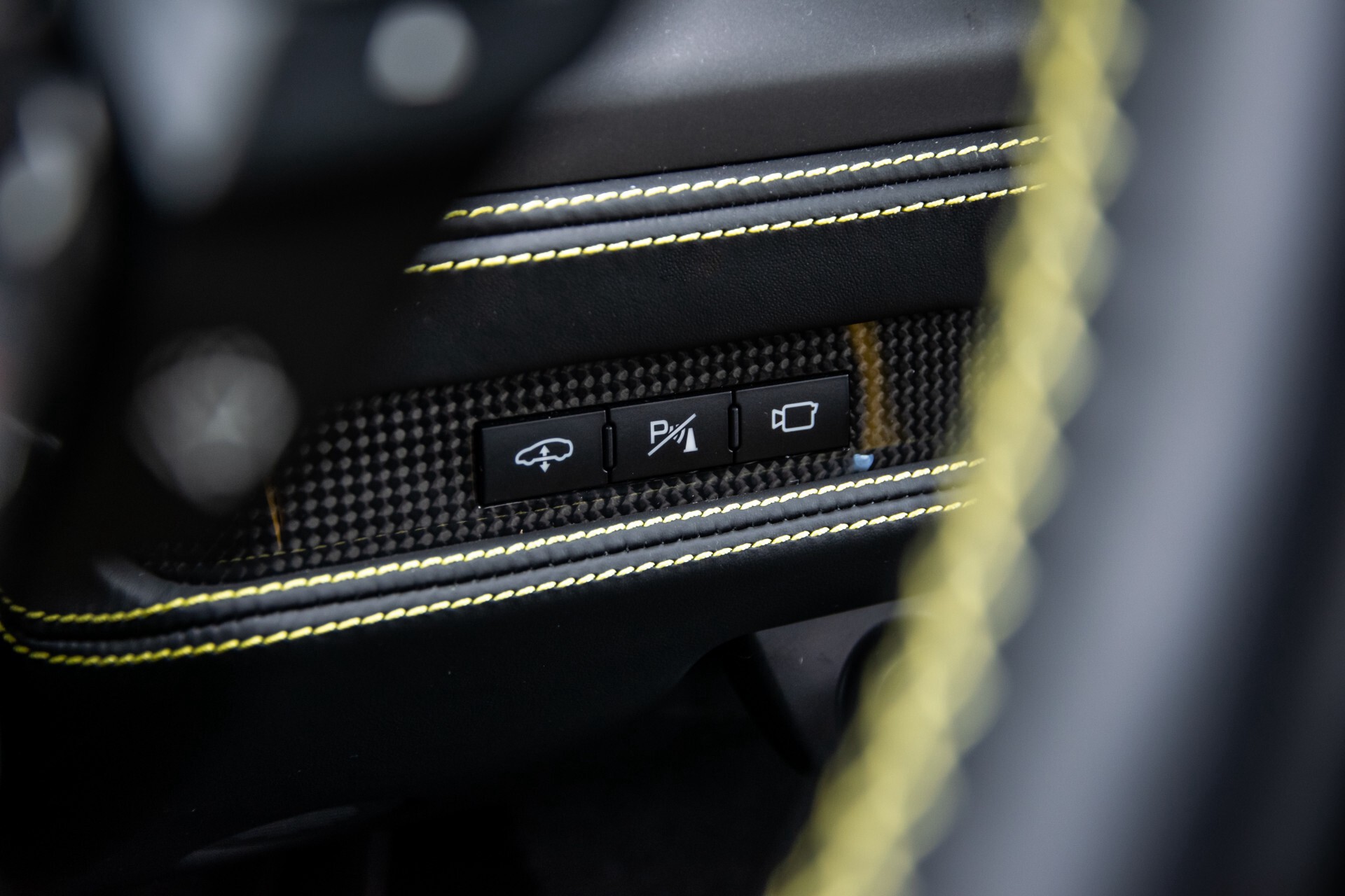 Ferrari F8 Tributo 3.9 V8 HELE Full Carbon/Lift/Racing Seats/Passenger Display/Hifi Foto 44