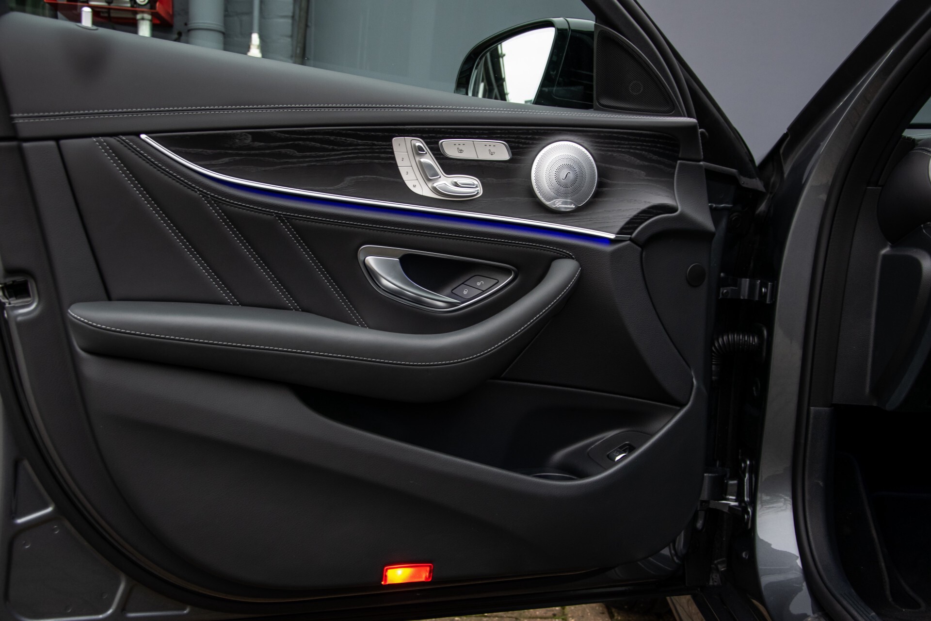 Mercedes-Benz E-Klasse 63 S AMG 4M+ Driverspack/Night/Massage/Stoelkoeling/Rij-assist/Keyless/HUD Aut9 . Foto 32