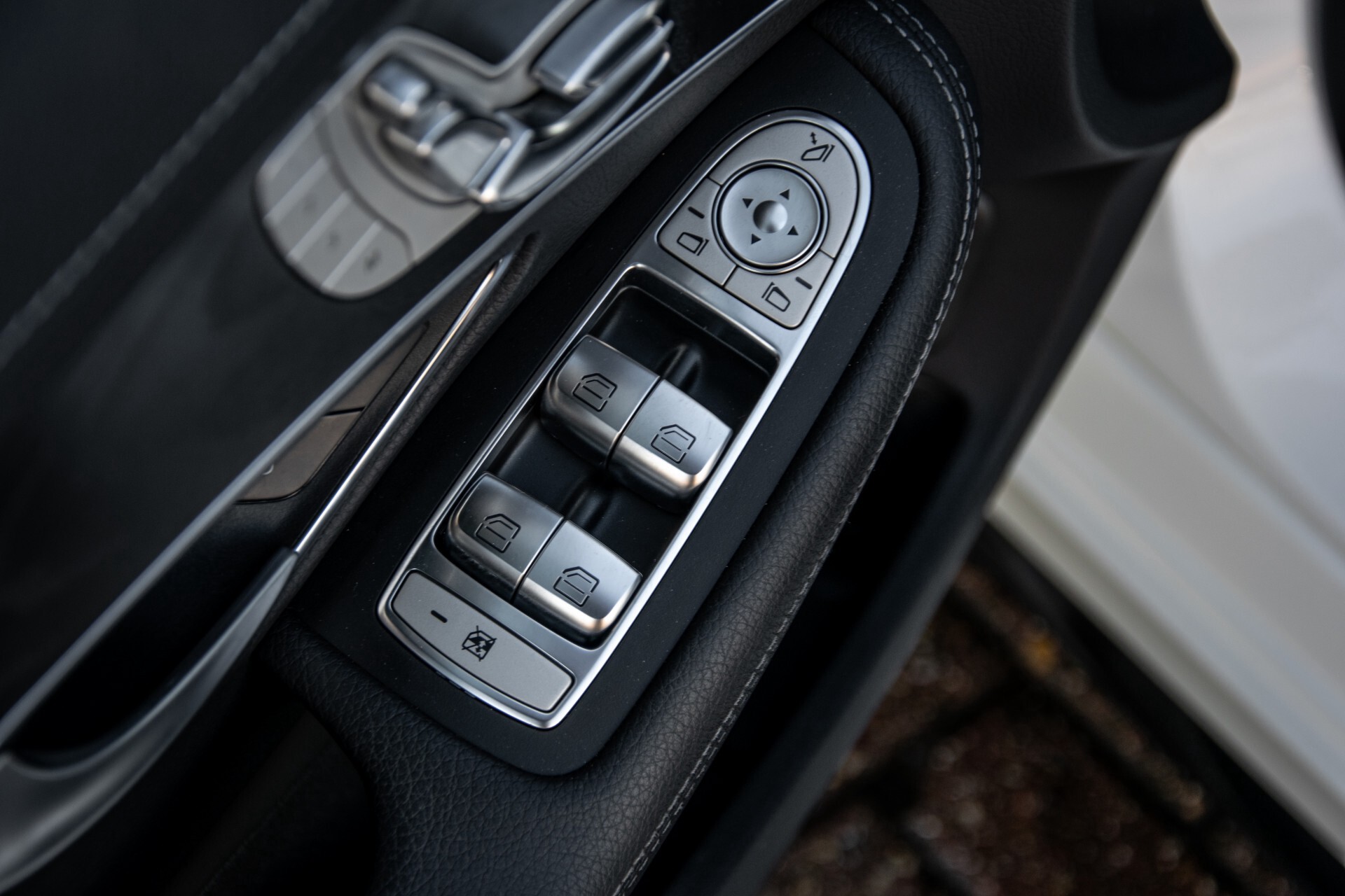 Mercedes-Benz C-Klasse 450/43 AMG 4-M Distronic/Standkachel/Panorama/Keyless/Harman-Kardon/Stoelkoeling Aut7 Foto 26