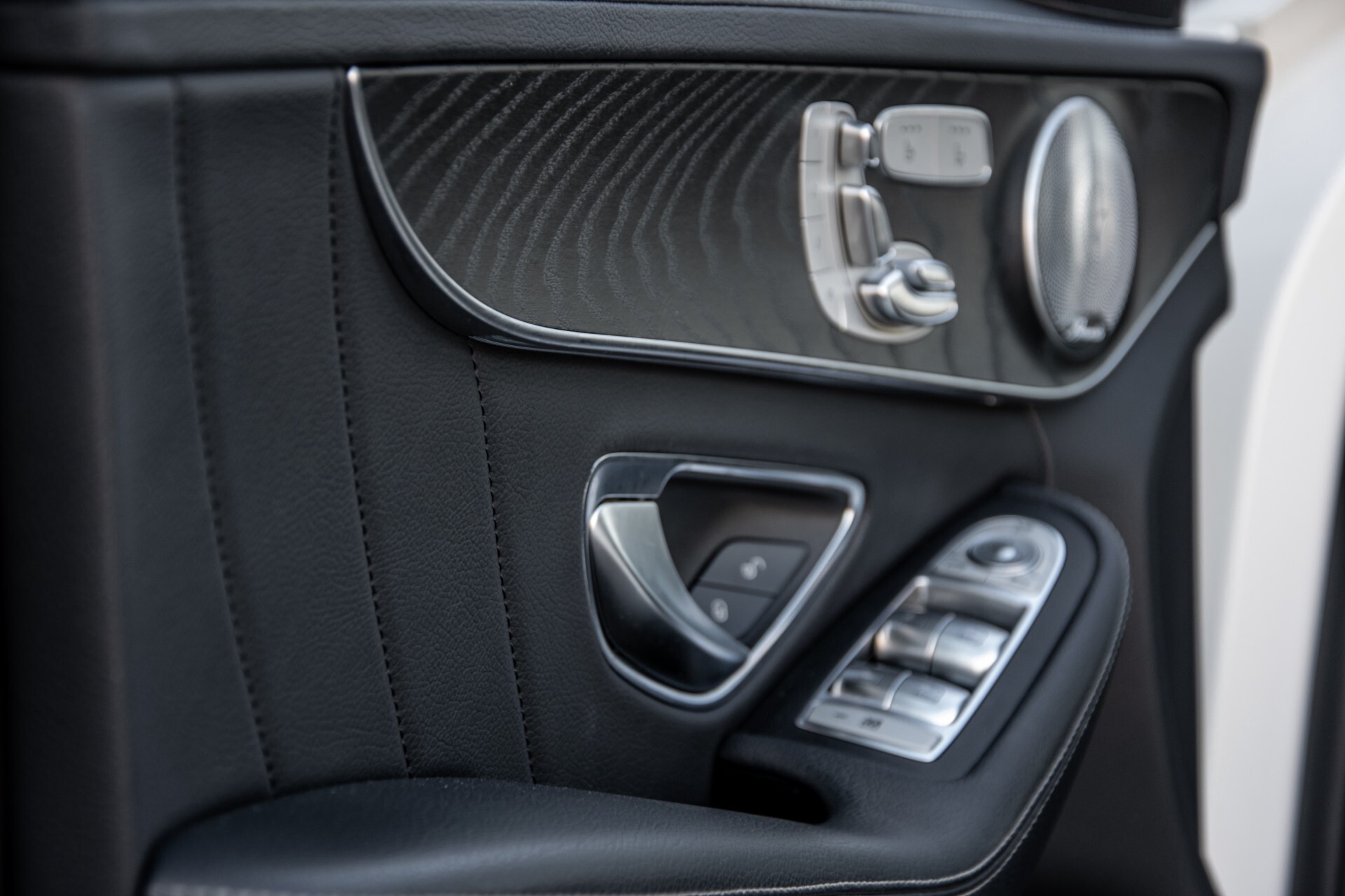 Mercedes-Benz C-Klasse 450/43 AMG 4-M Distronic/Standkachel/Panorama/Keyless/Harman-Kardon/Stoelkoeling Aut7 Foto 33