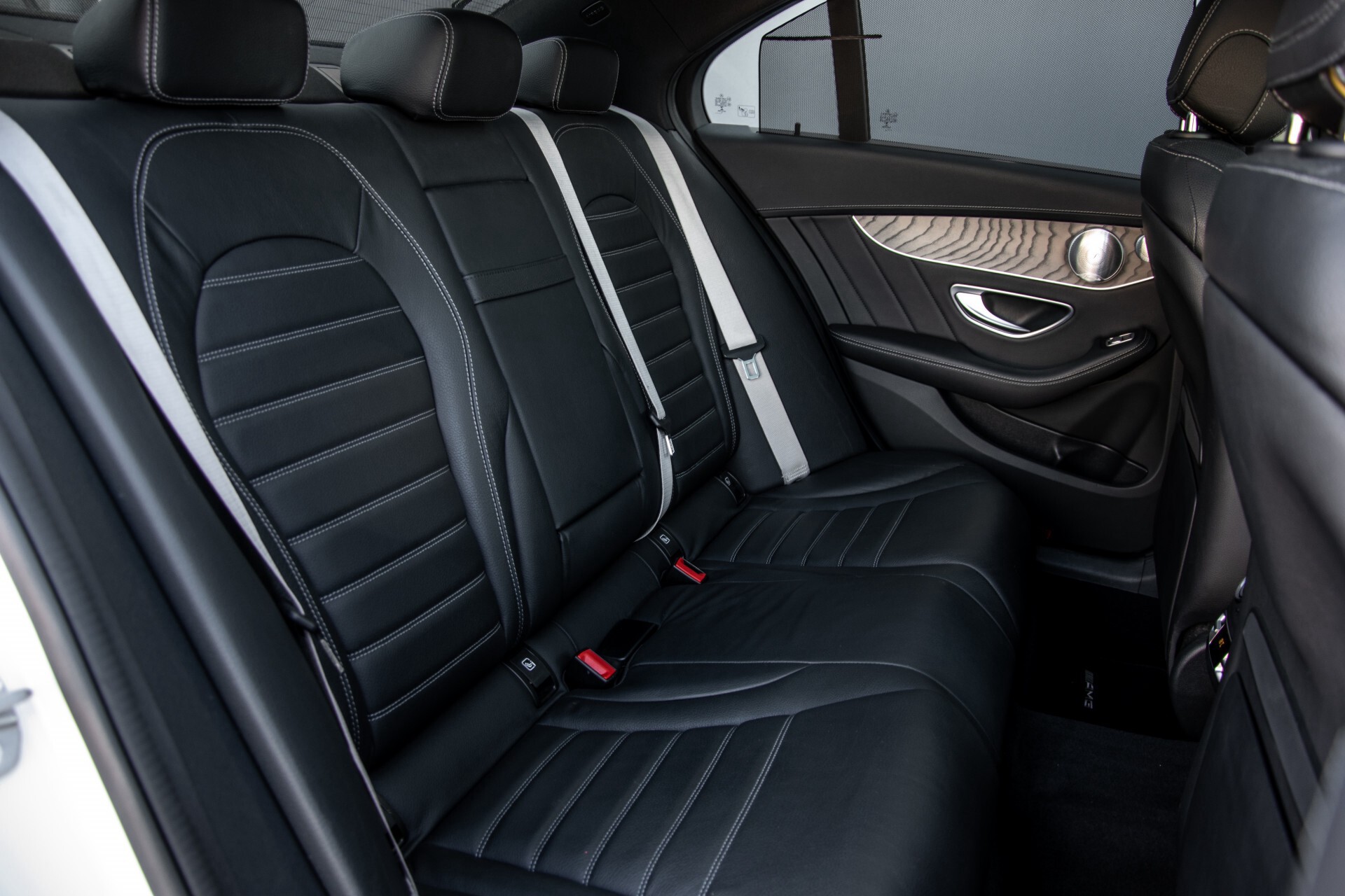 Mercedes-Benz C-Klasse 450/43 AMG 4-M Distronic/Standkachel/Panorama/Keyless/Harman-Kardon/Stoelkoeling Aut7 Foto 4