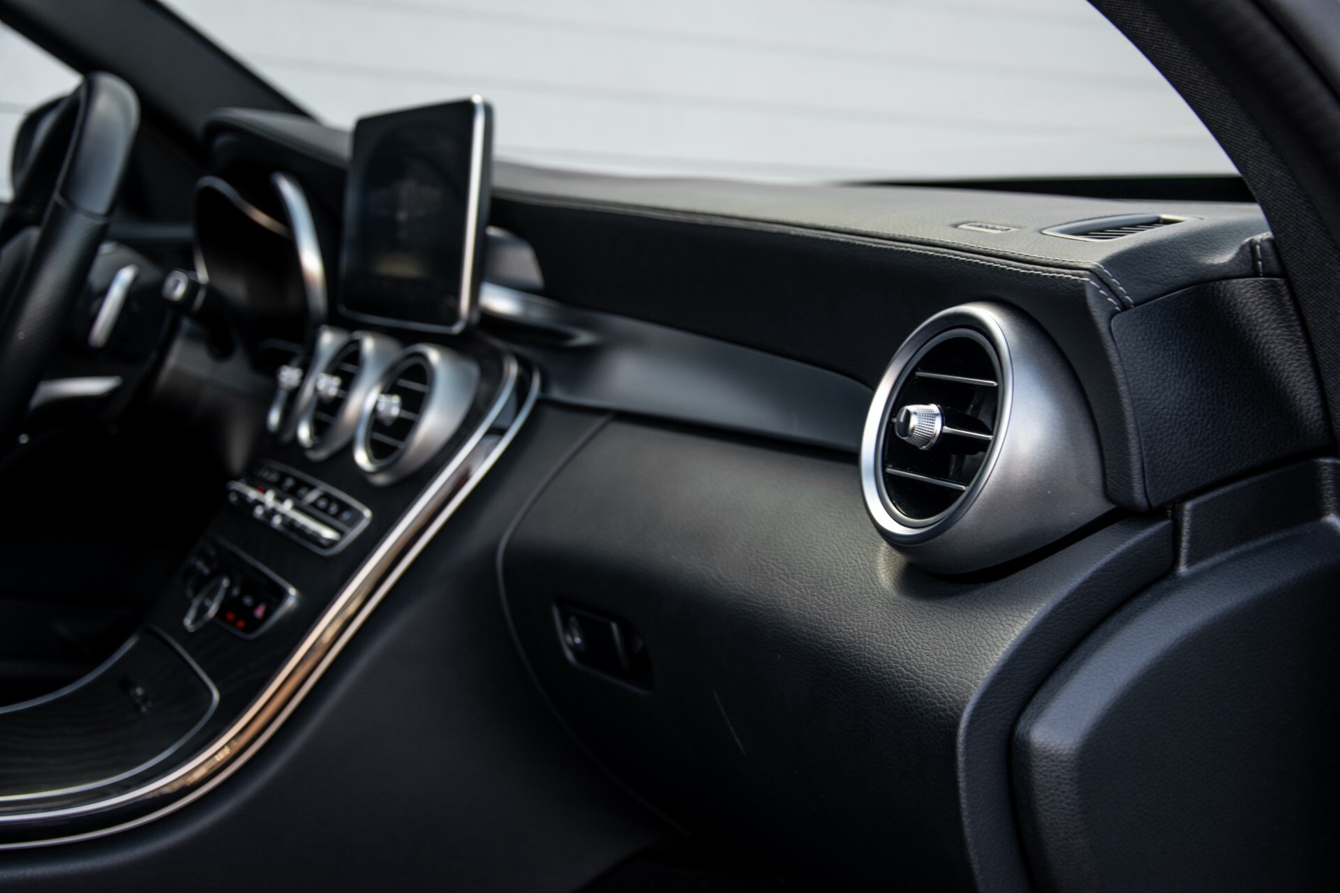 Mercedes-Benz C-Klasse 450/43 AMG 4-M Distronic/Standkachel/Panorama/Keyless/Harman-Kardon/Stoelkoeling Aut7 Foto 49