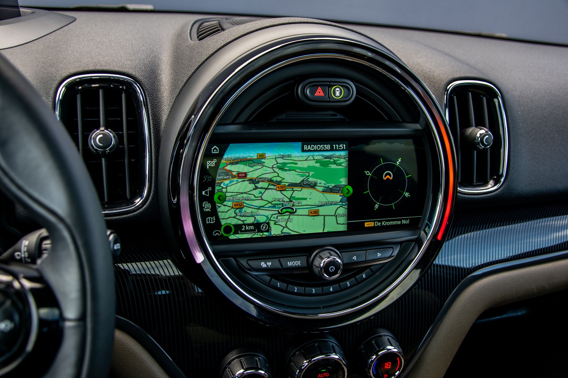 MINI Countryman 2.0 Cooper S Chili Panorama/Keyless/Oak leder/19"HUD Aut8 Foto 18