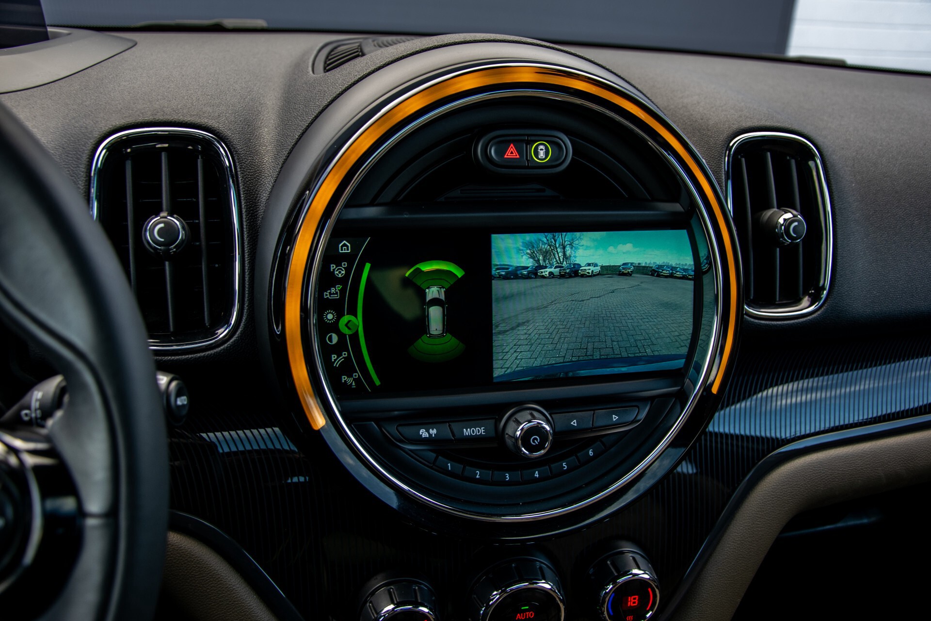 MINI Countryman 2.0 Cooper S Chili Panorama/Keyless/Oak leder/19"HUD Aut8 Foto 28