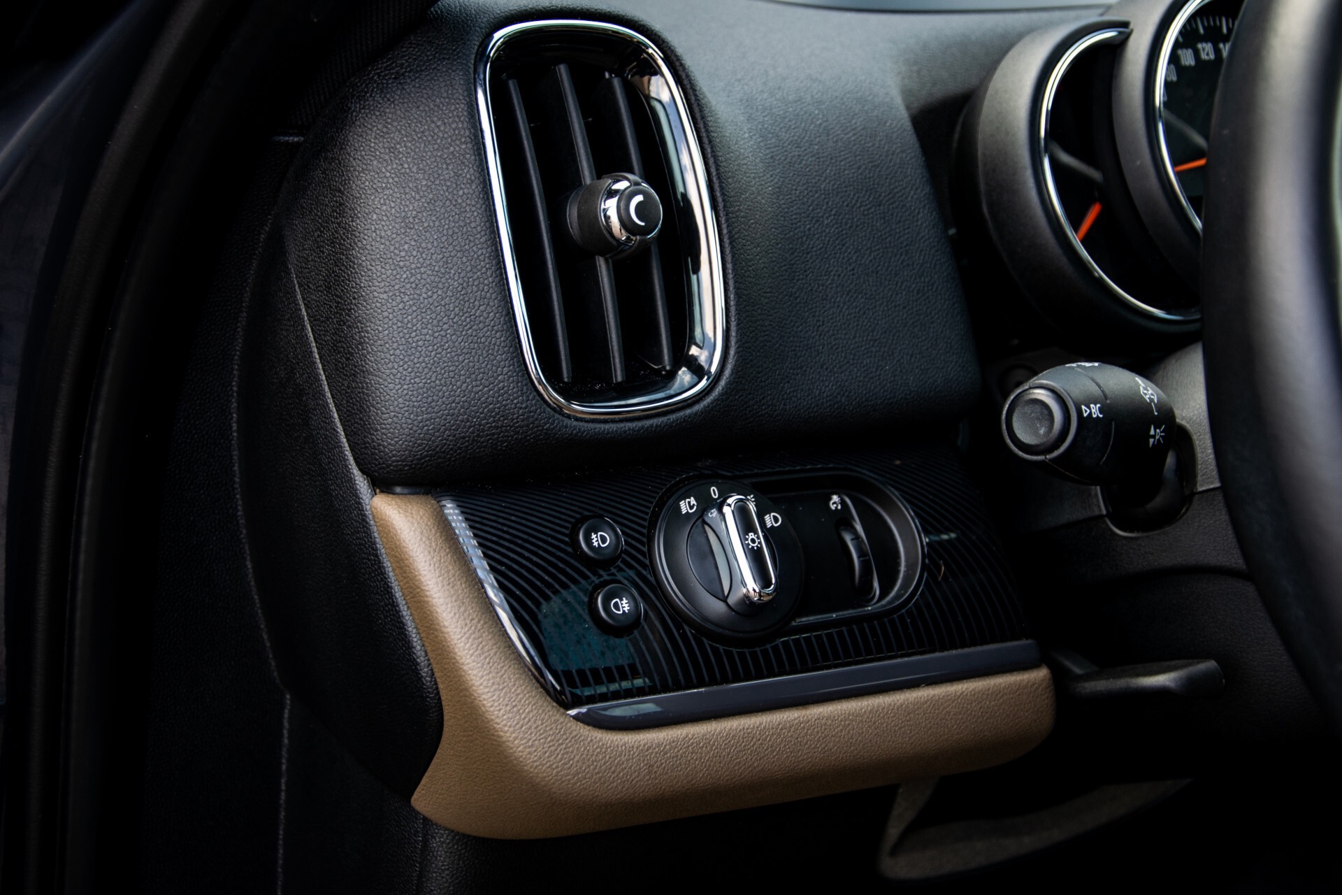 MINI Countryman 2.0 Cooper S Chili Panorama/Keyless/Oak leder/19"HUD Aut8 Foto 31