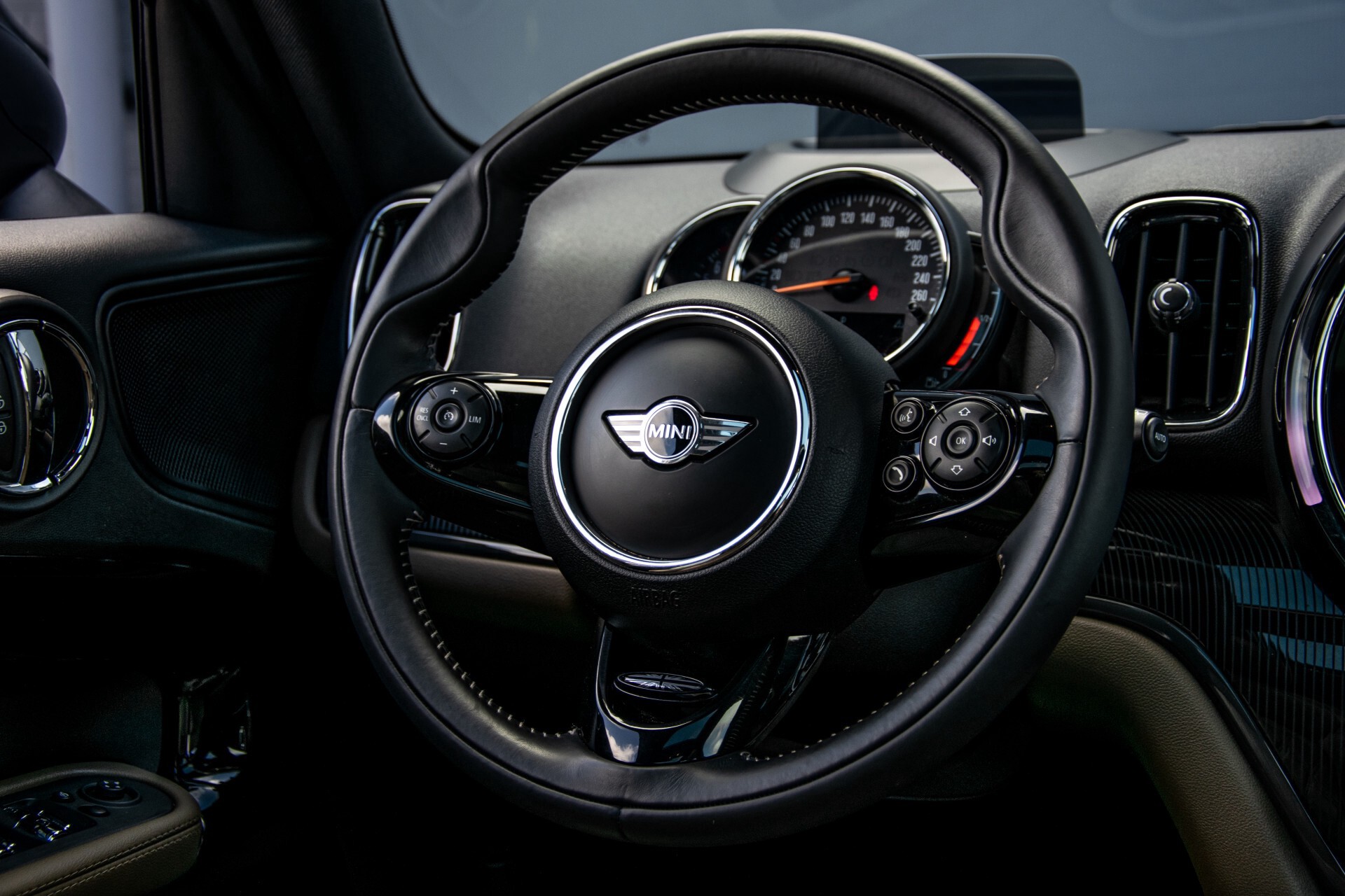 MINI Countryman 2.0 Cooper S Chili Panorama/Keyless/Oak leder/19"HUD Aut8 Foto 7