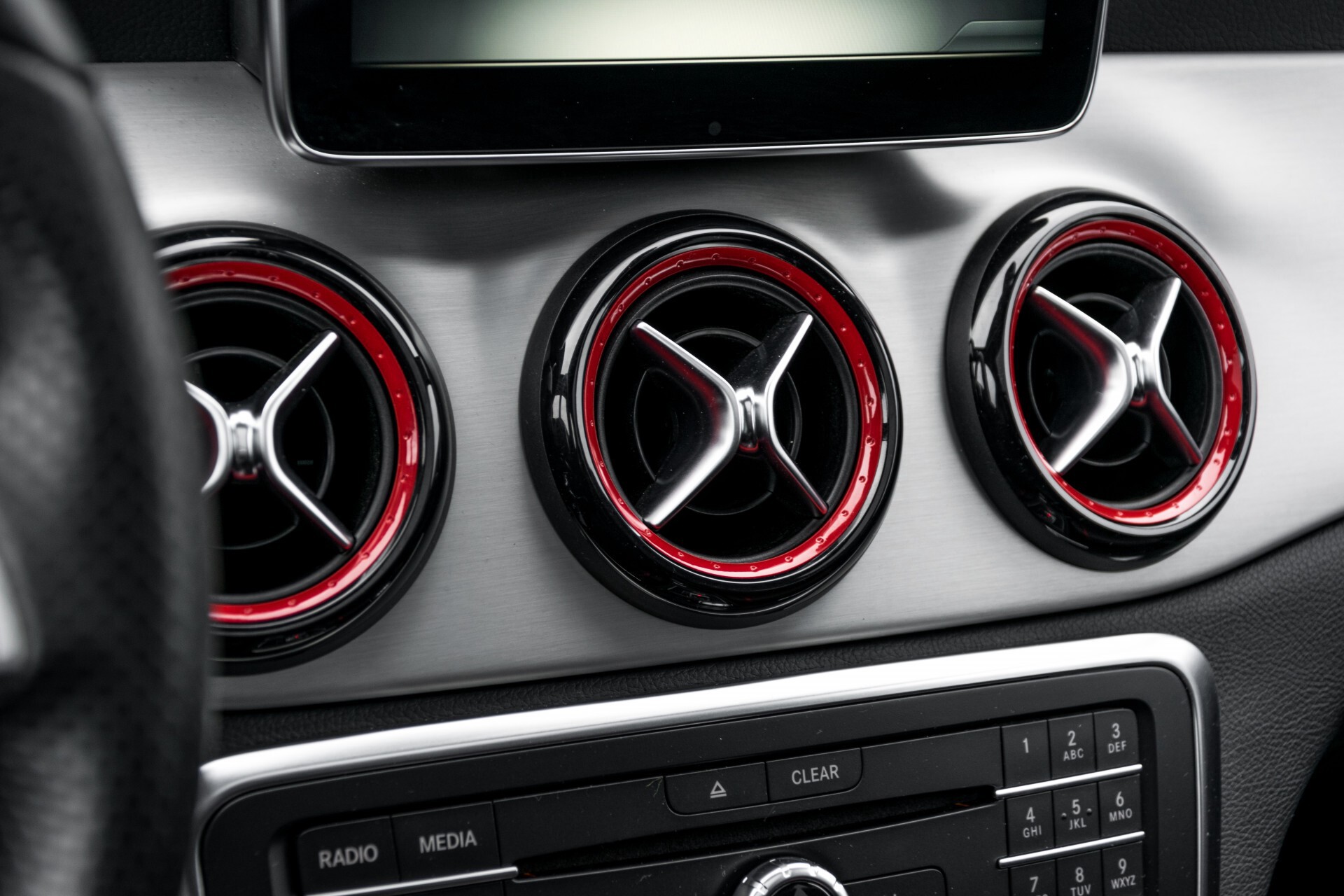 Mercedes-Benz CLA-Klasse Shooting Brake 45 AMG 4-M Performance Stoelen/Uitlaat/19" velgen/Exclusive/Panorama Aut7 Foto 34