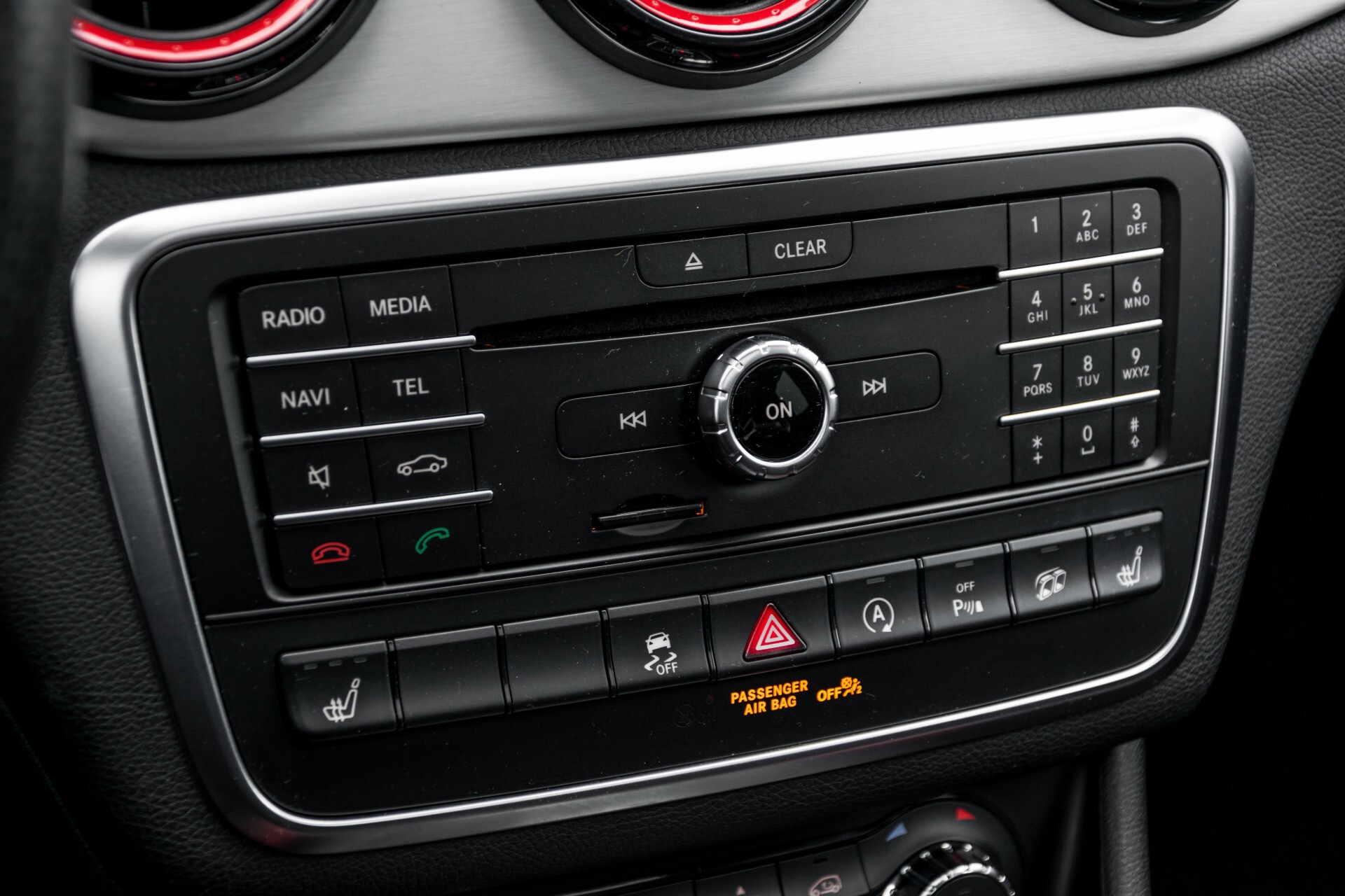 Mercedes-Benz CLA-Klasse Shooting Brake 45 AMG 4-M Performance Stoelen/Uitlaat/19" velgen/Exclusive/Panorama Aut7 Foto 35