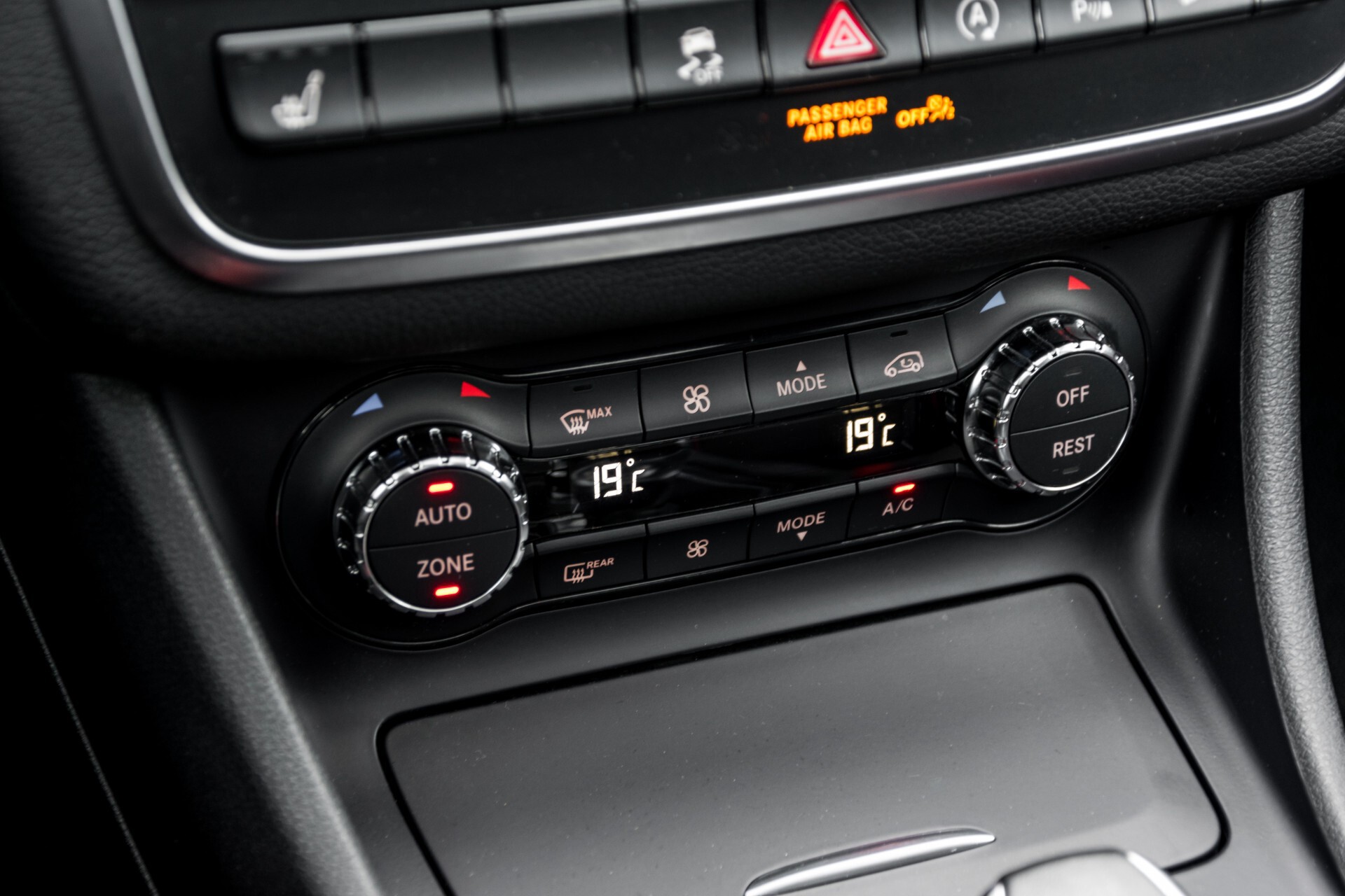 Mercedes-Benz CLA-Klasse Shooting Brake 45 AMG 4-M Performance Stoelen/Uitlaat/19" velgen/Exclusive/Panorama Aut7 Foto 36