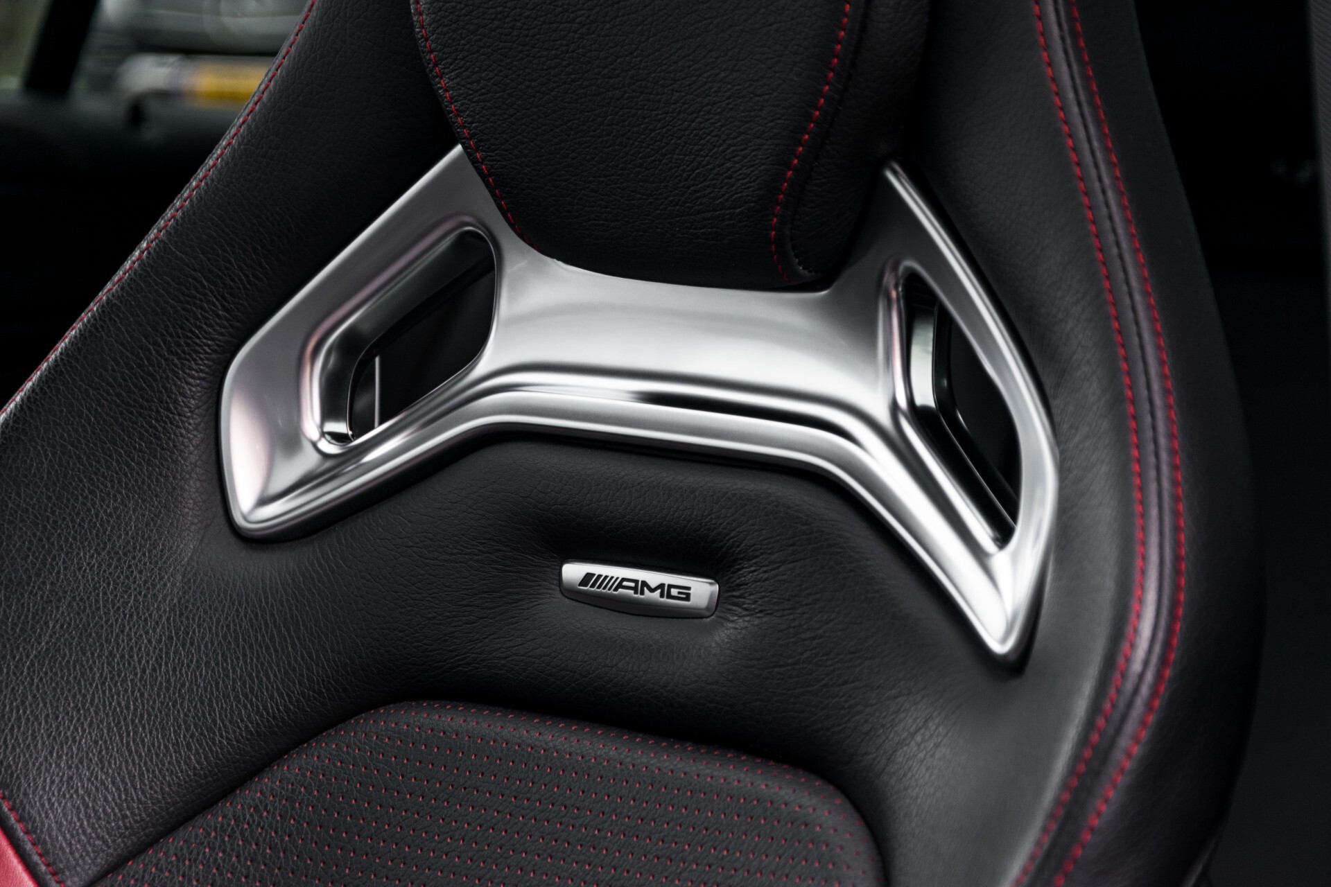 Mercedes-Benz CLA-Klasse Shooting Brake 45 AMG 4-M Performance Stoelen/Uitlaat/19" velgen/Exclusive/Panorama Aut7 Foto 43