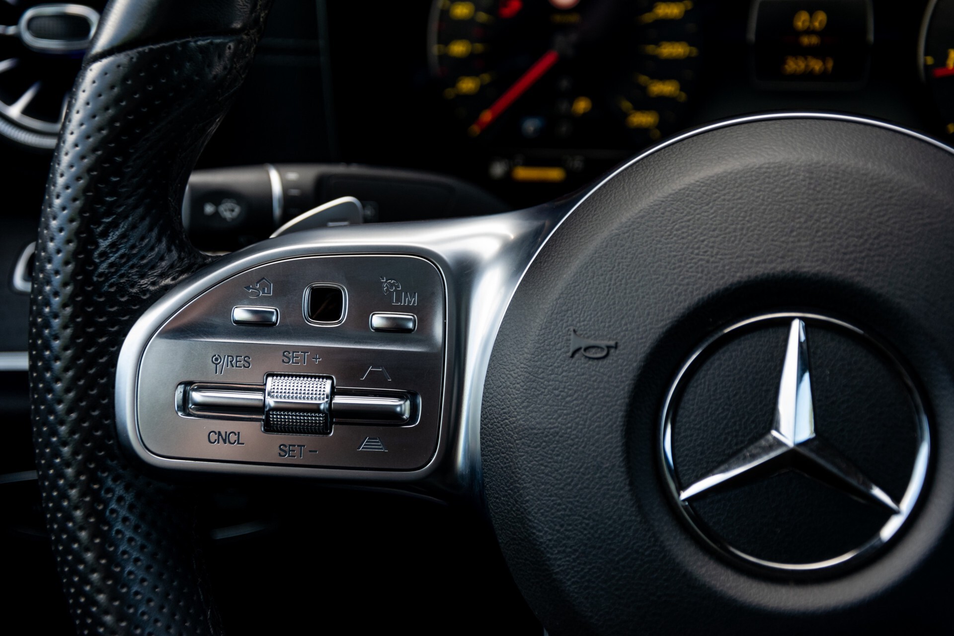 Mercedes-Benz E-Klasse Coupé 300 AMG Panorama/Rij-assist/Keyless/Massage/Memory/HUD/Standkachel/Night Aut9 Foto 10