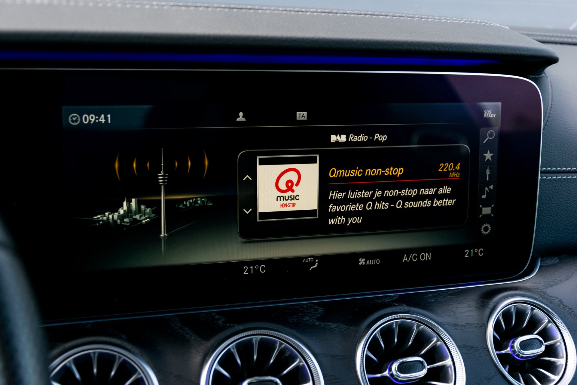 Mercedes-Benz E-Klasse Coupé 300 AMG Panorama/Rij-assist/Keyless/Massage/Memory/HUD/Standkachel/Night Aut9 Foto 20