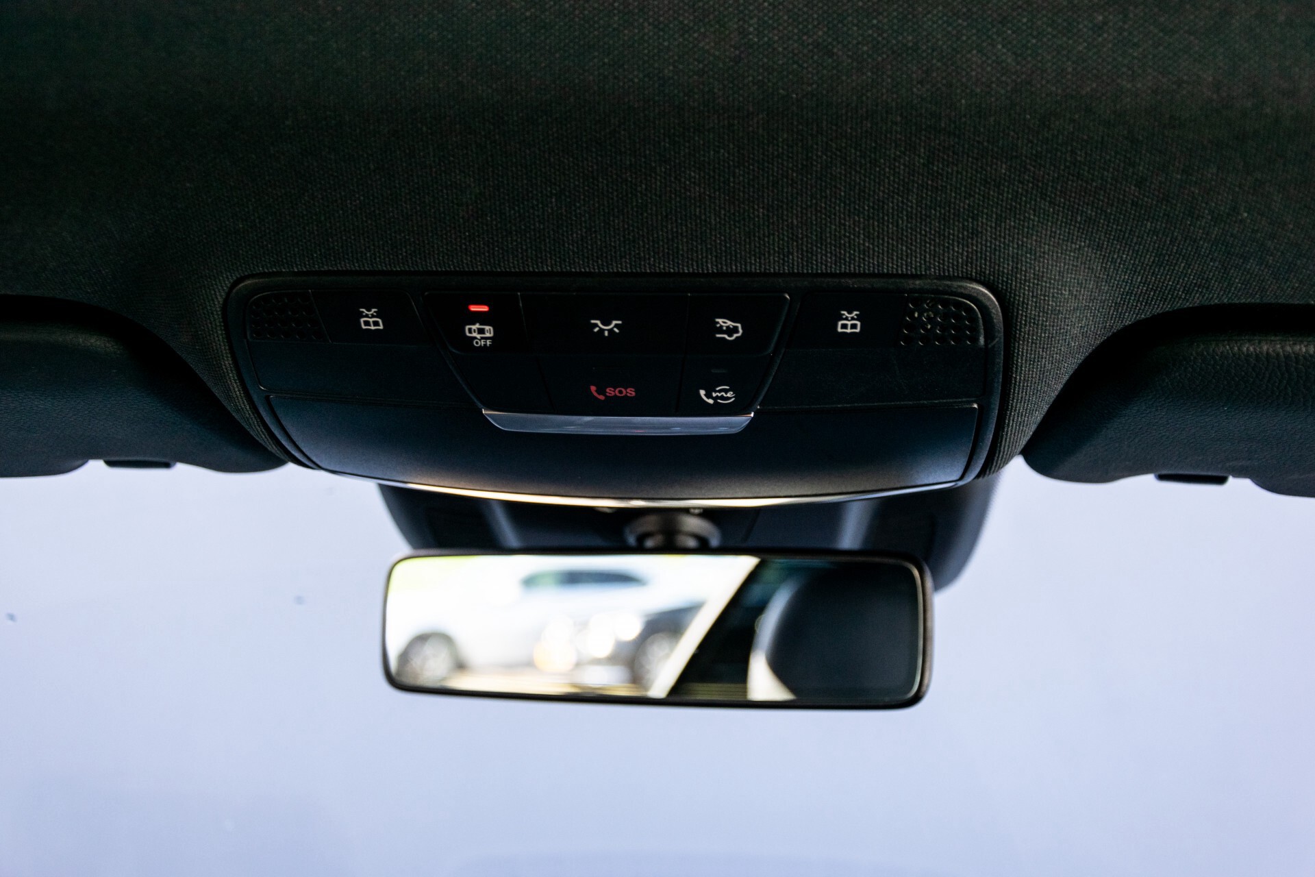 Mercedes-Benz E-Klasse Coupé 300 AMG Panorama/Rij-assist/Keyless/Massage/Memory/HUD/Standkachel/Night Aut9 Foto 50