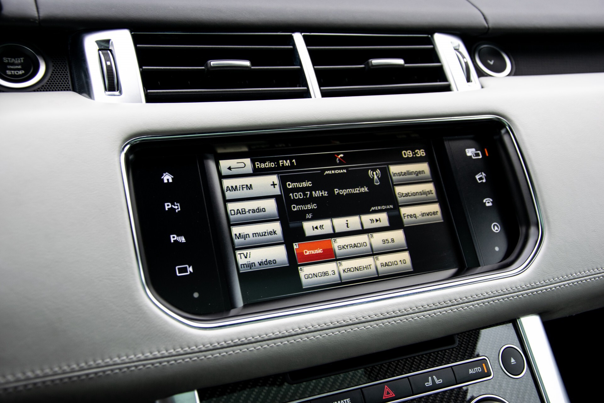 Land Rover Range Rover Sport SVR 5.0 V8 Supercharged Carbon/Edition/ACC/Keyless/Panorama/Meridian/New Service Aut8 Foto 22