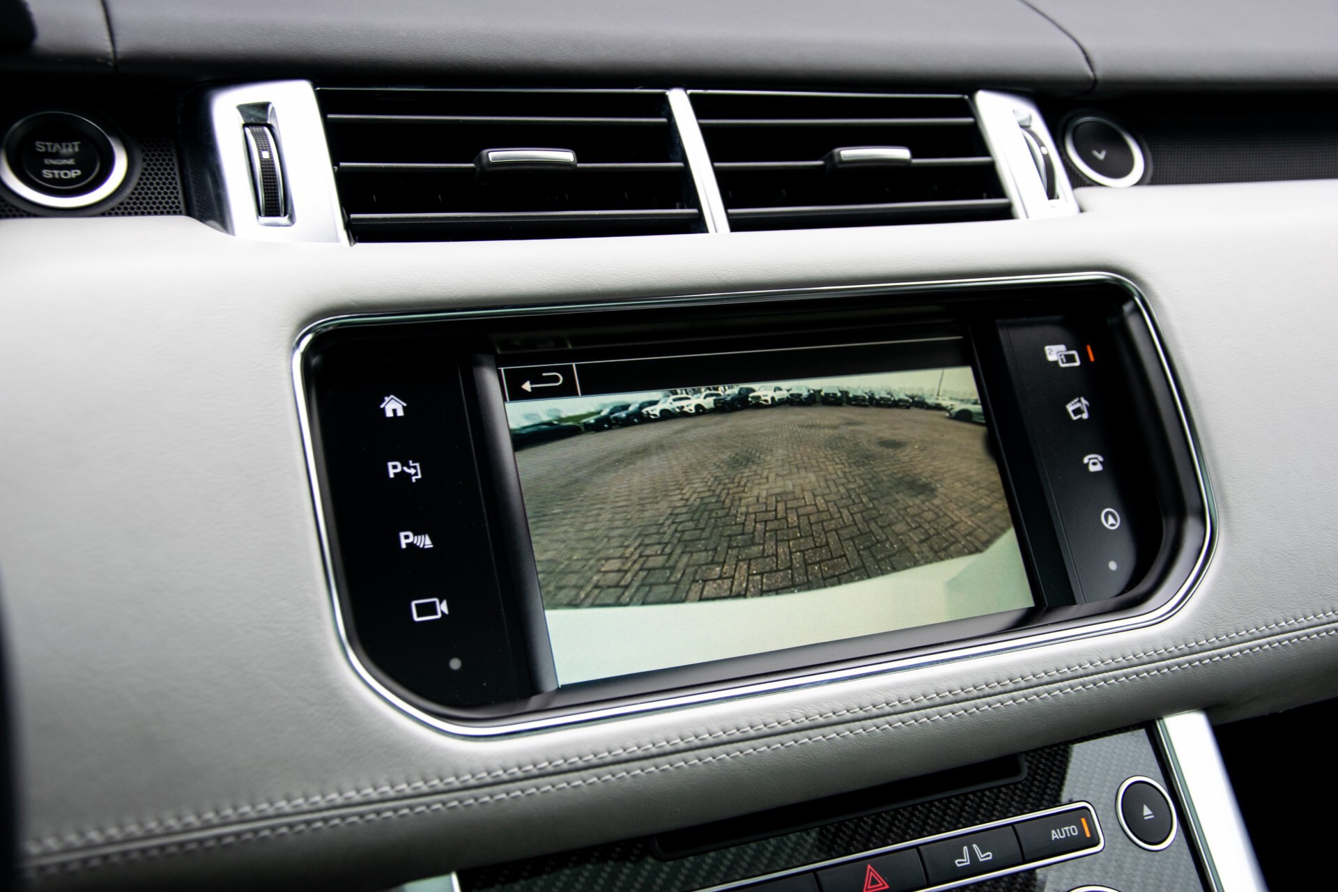 Land Rover Range Rover Sport SVR 5.0 V8 Supercharged Carbon/Edition/ACC/Keyless/Panorama/Meridian/New Service Aut8 Foto 24