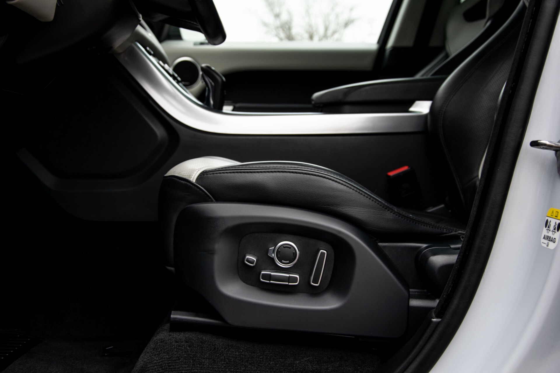 Land Rover Range Rover Sport SVR 5.0 V8 Supercharged Carbon/Edition/ACC/Keyless/Panorama/Meridian/New Service Aut8 Foto 35