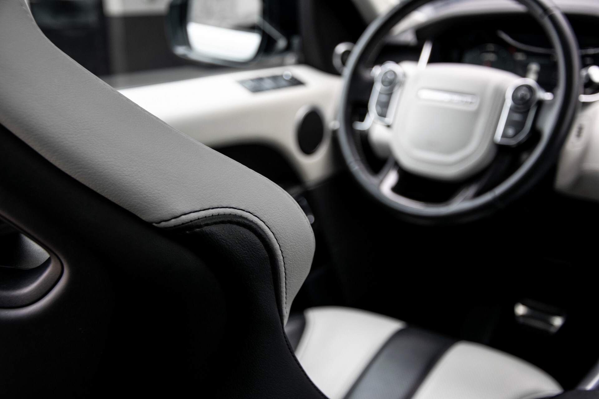 Land Rover Range Rover Sport SVR 5.0 V8 Supercharged Carbon/Edition/ACC/Keyless/Panorama/Meridian/New Service Aut8 Foto 49