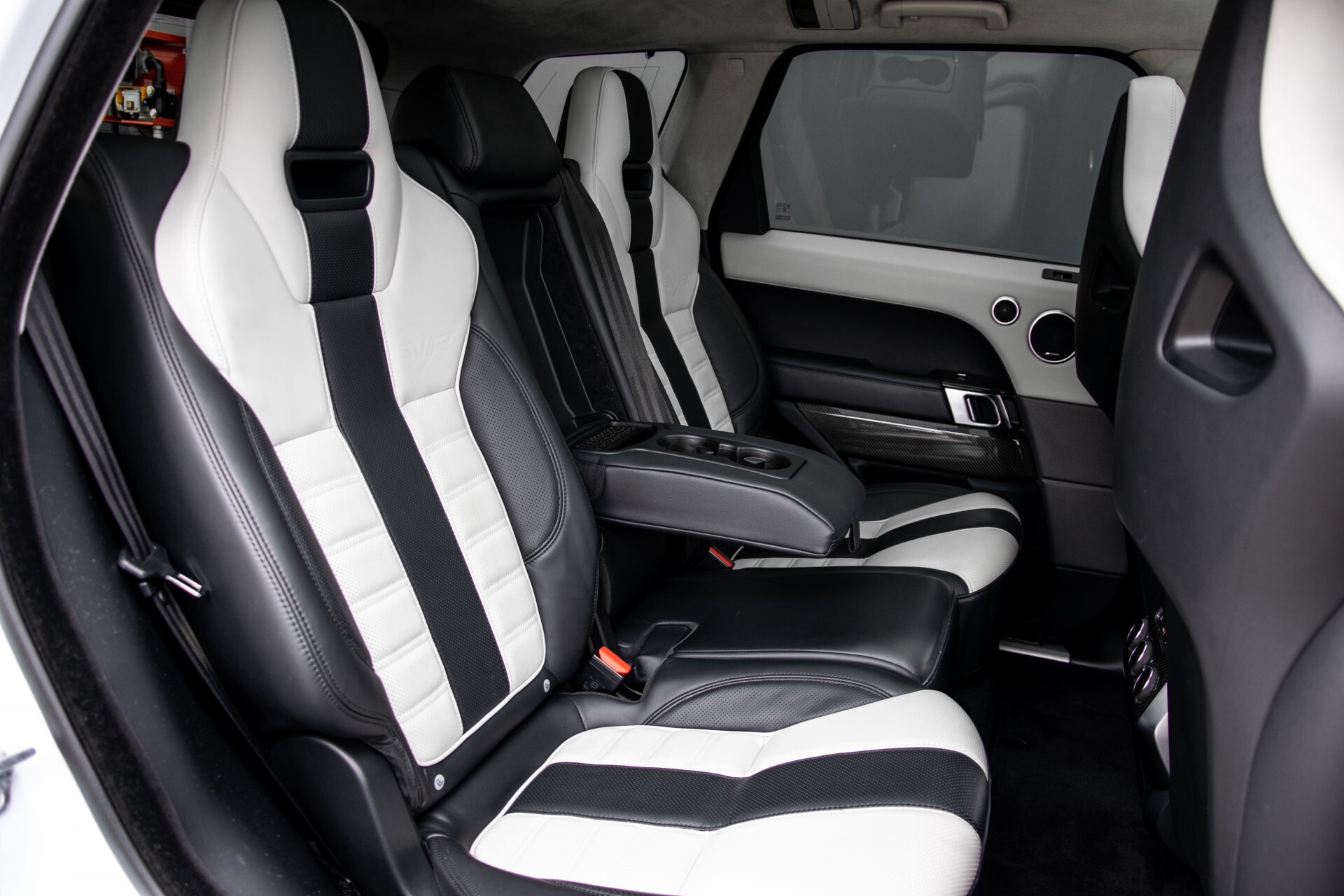 Land Rover Range Rover Sport SVR 5.0 V8 Supercharged Carbon/Edition/ACC/Keyless/Panorama/Meridian/New Service Aut8 Foto 5