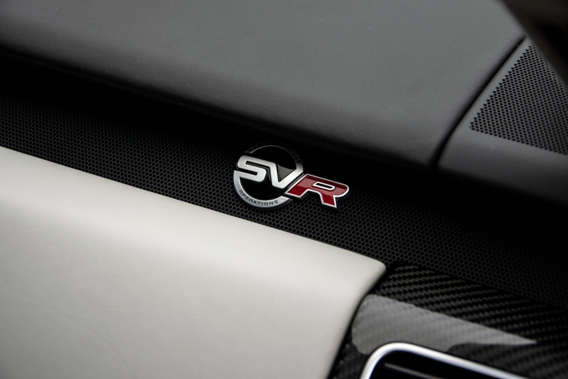 Land Rover Range Rover Sport SVR 5.0 V8 Supercharged Carbon/Edition/ACC/Keyless/Panorama/Meridian/New Service Aut8 Foto 54