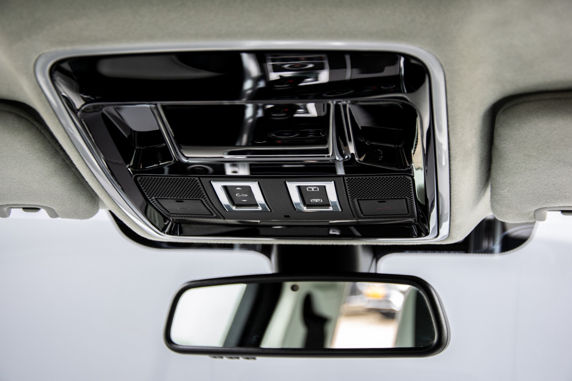 Land Rover Range Rover Sport SVR 5.0 V8 Supercharged Carbon/Edition/ACC/Keyless/Panorama/Meridian/New Service Aut8 Foto 57