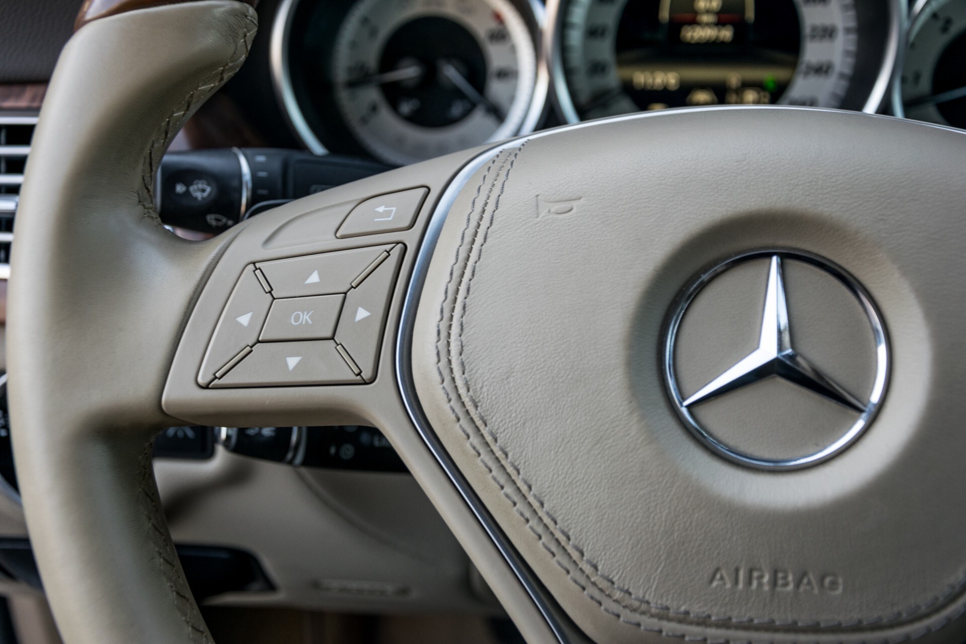 Mercedes-Benz CLS-Klasse 350 Cdi Luchtvering/Distronic/Nachtzicht/AMG/Comand/ILS Aut7 Foto 10