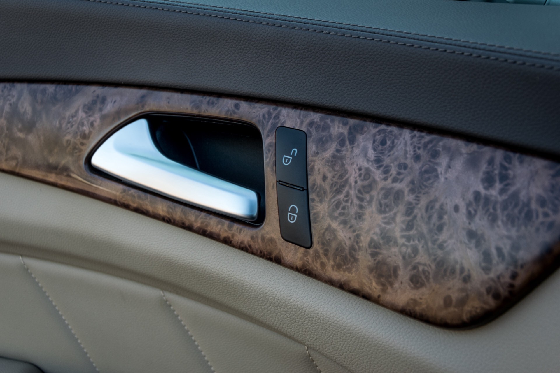 Mercedes-Benz CLS-Klasse 350 Cdi Luchtvering/Distronic/Nachtzicht/AMG/Comand/ILS Aut7 Foto 21