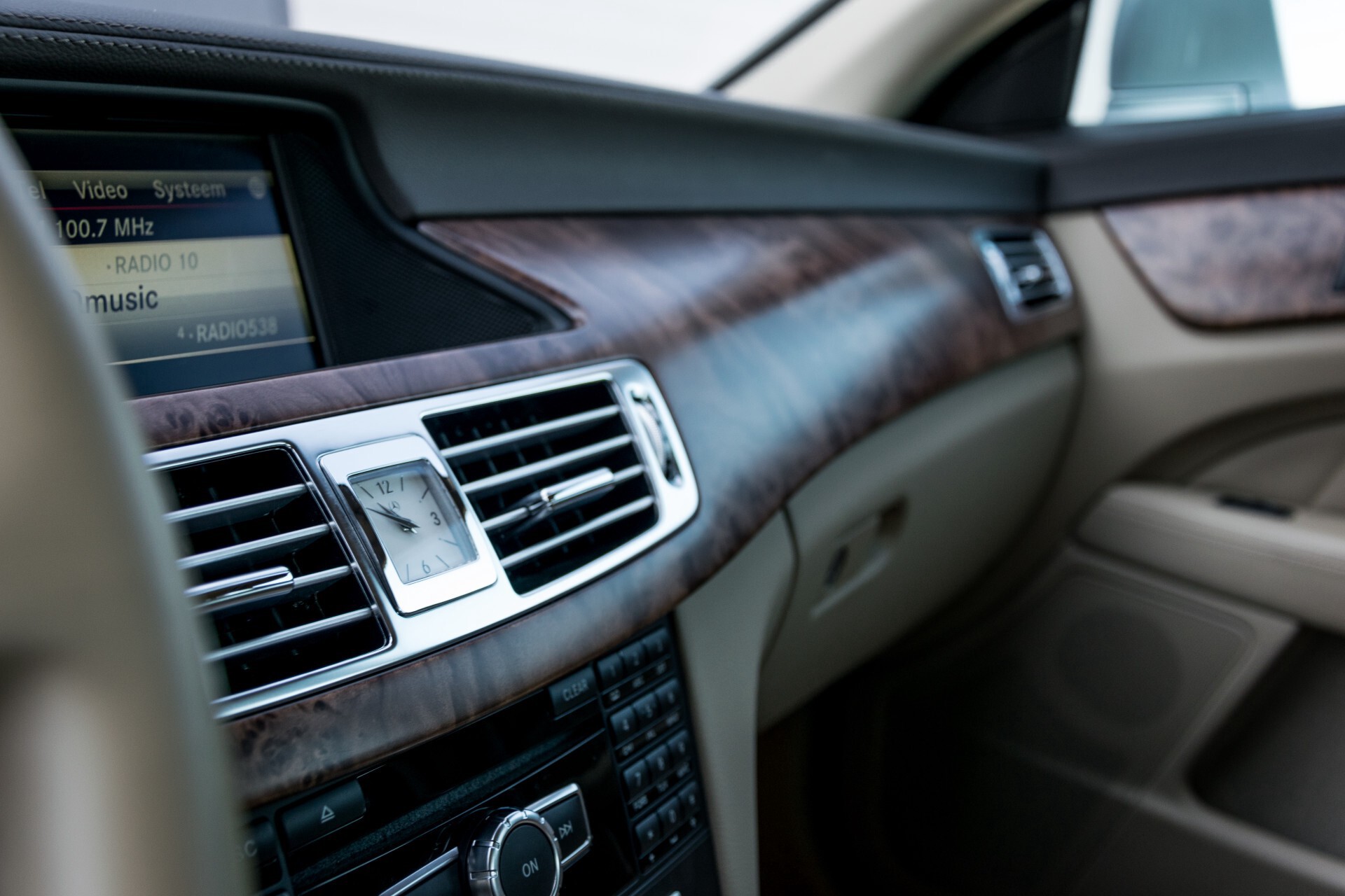 Mercedes-Benz CLS-Klasse 350 Cdi Luchtvering/Distronic/Nachtzicht/AMG/Comand/ILS Aut7 Foto 35