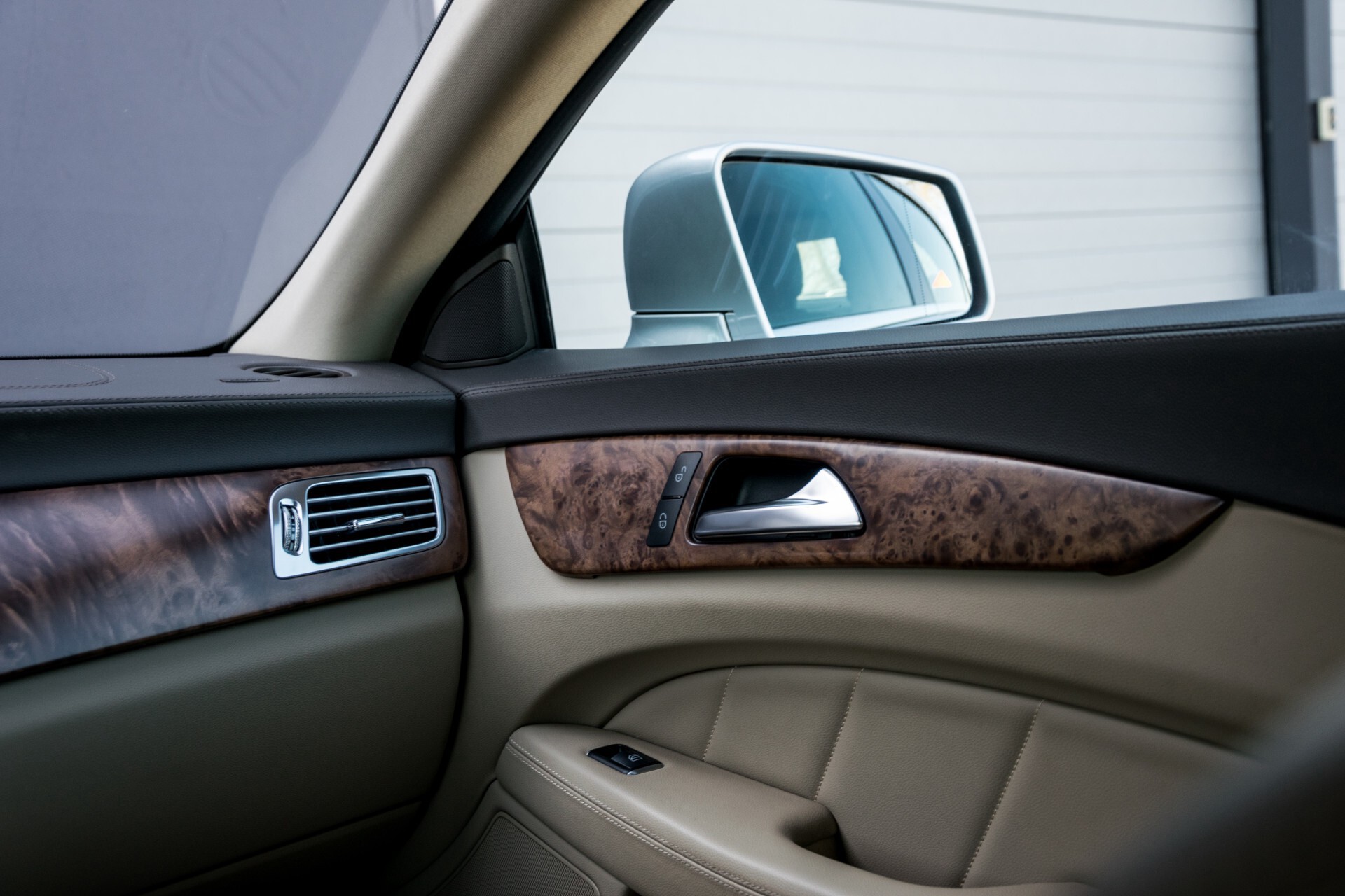 Mercedes-Benz CLS-Klasse 350 Cdi Luchtvering/Distronic/Nachtzicht/AMG/Comand/ILS Aut7 Foto 37