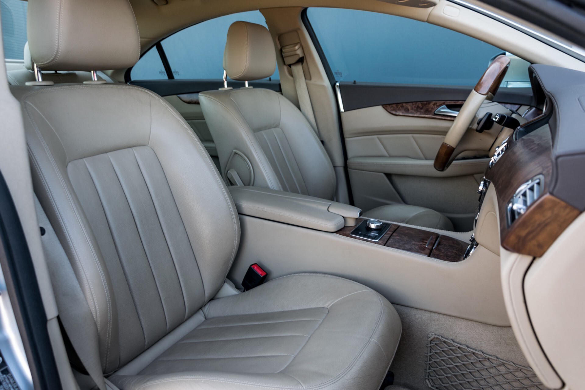 Mercedes-Benz CLS-Klasse 350 Cdi Luchtvering/Distronic/Nachtzicht/AMG/Comand/ILS Aut7 Foto 4