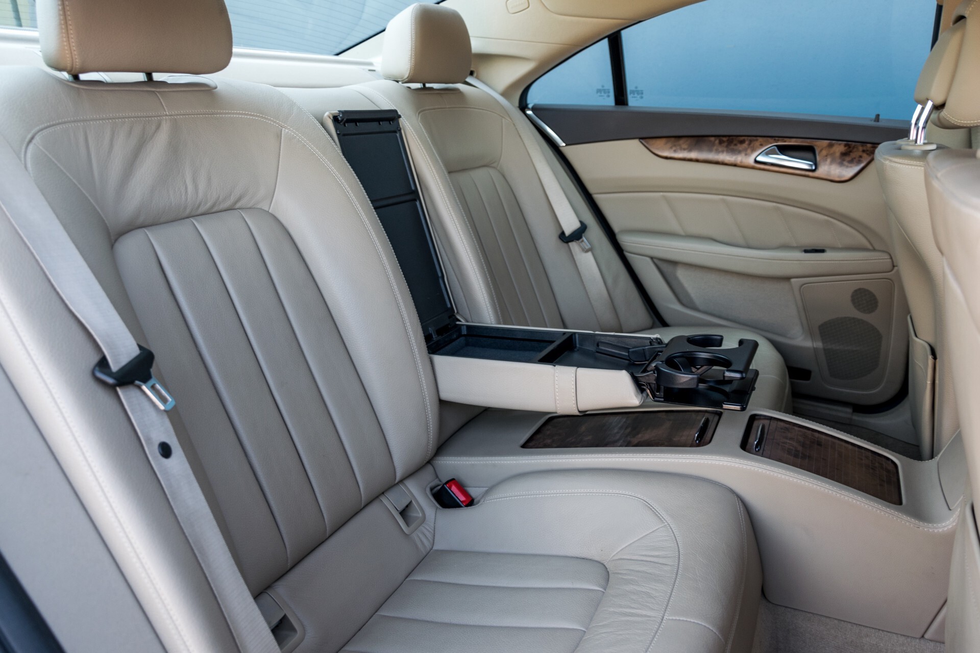 Mercedes-Benz CLS-Klasse 350 Cdi Luchtvering/Distronic/Nachtzicht/AMG/Comand/ILS Aut7 Foto 6